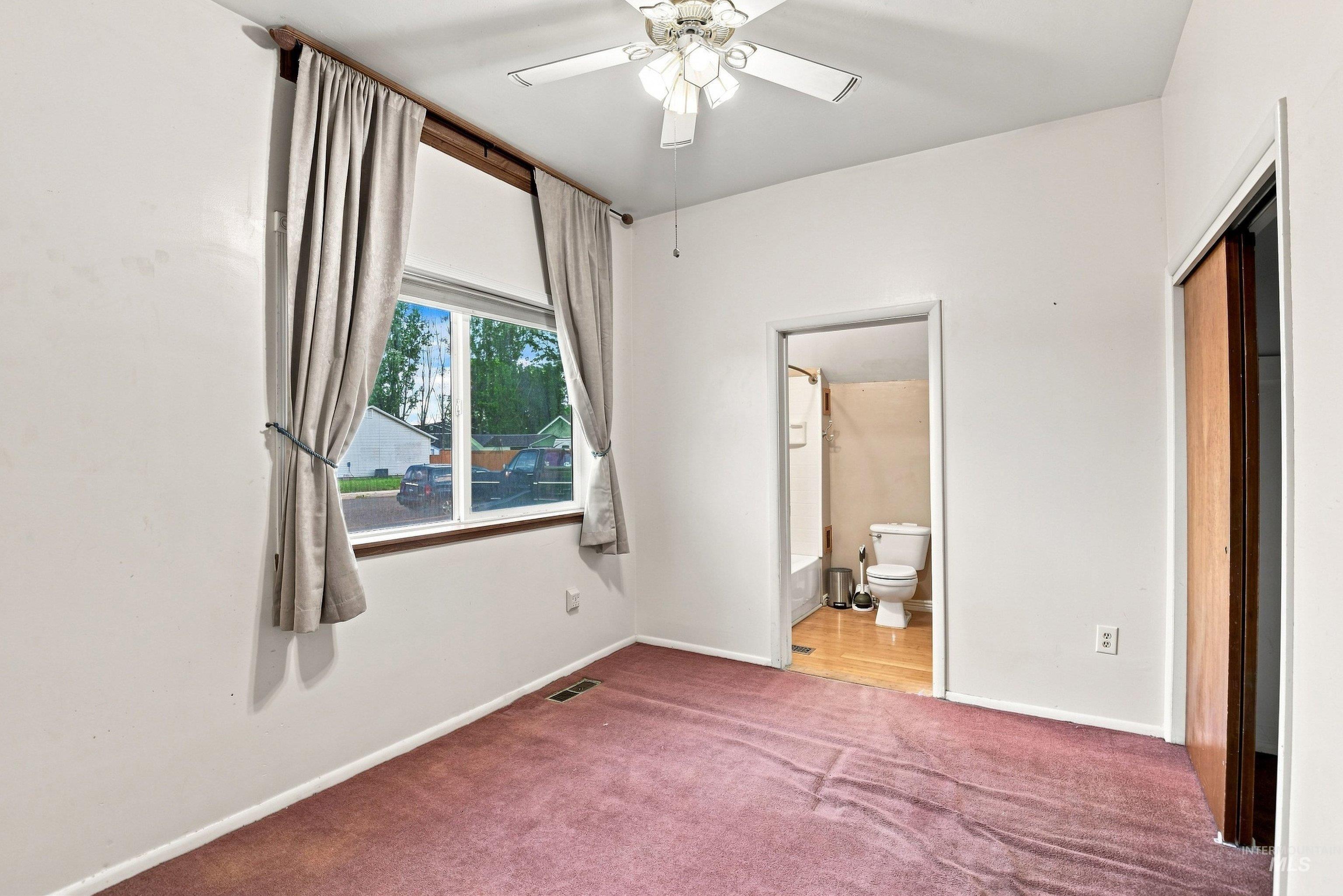 2302 Cherry Street Property Photo 20