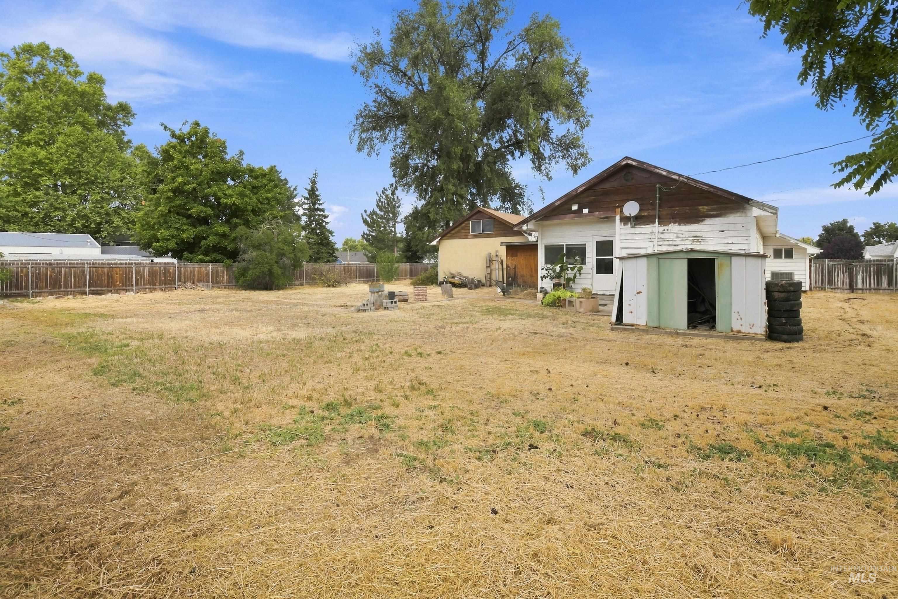 2302 Cherry Street Property Photo 34