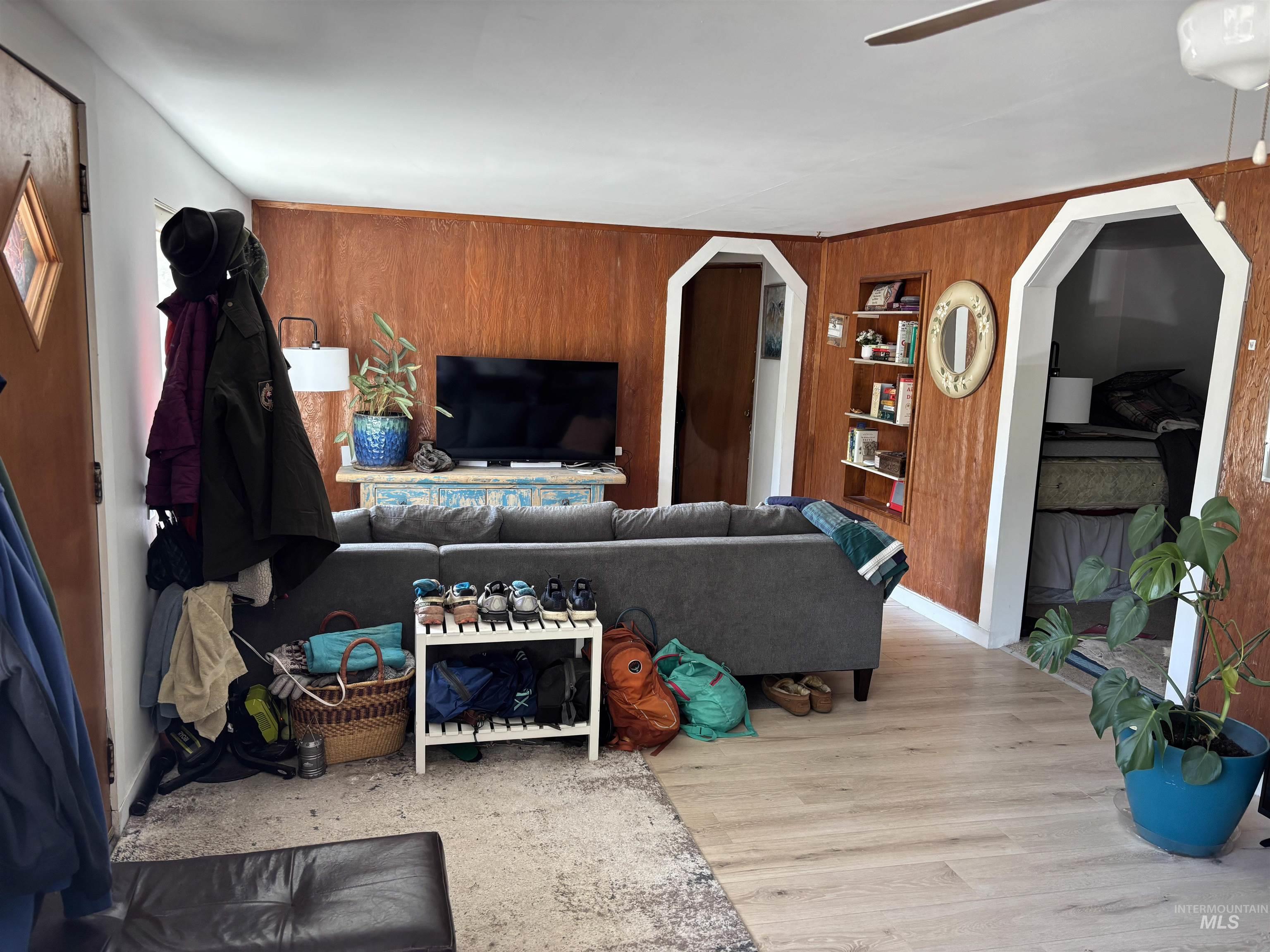 1369 Grangemont Road Property Photo 15