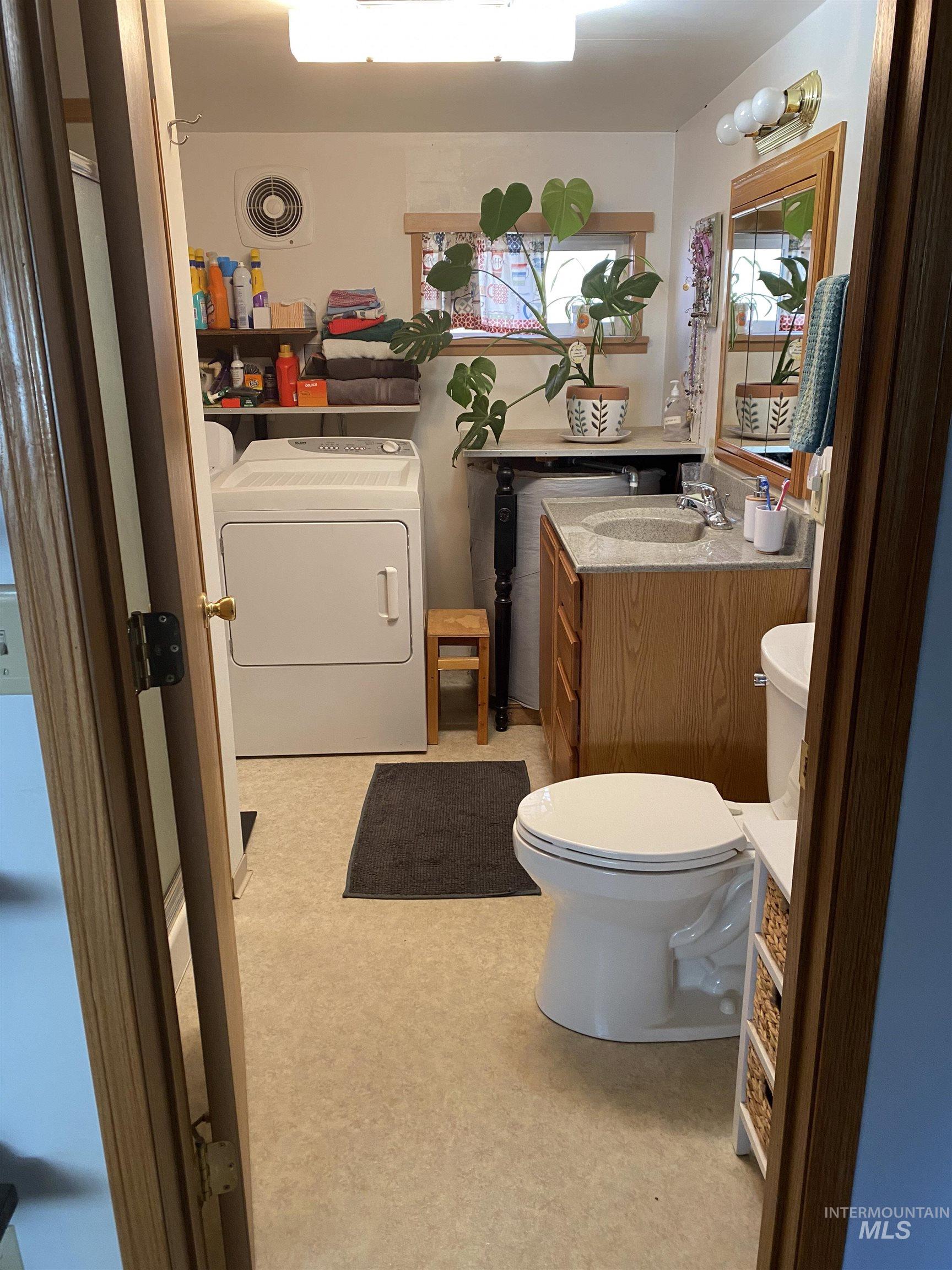 1369 Grangemont Road Property Photo 22