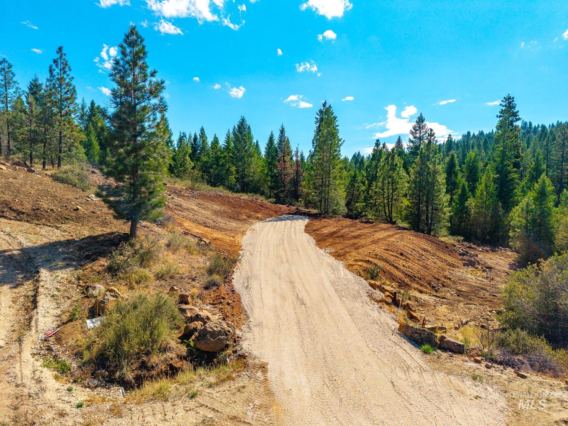 Lot 20 Crow Court Property Photo 3
