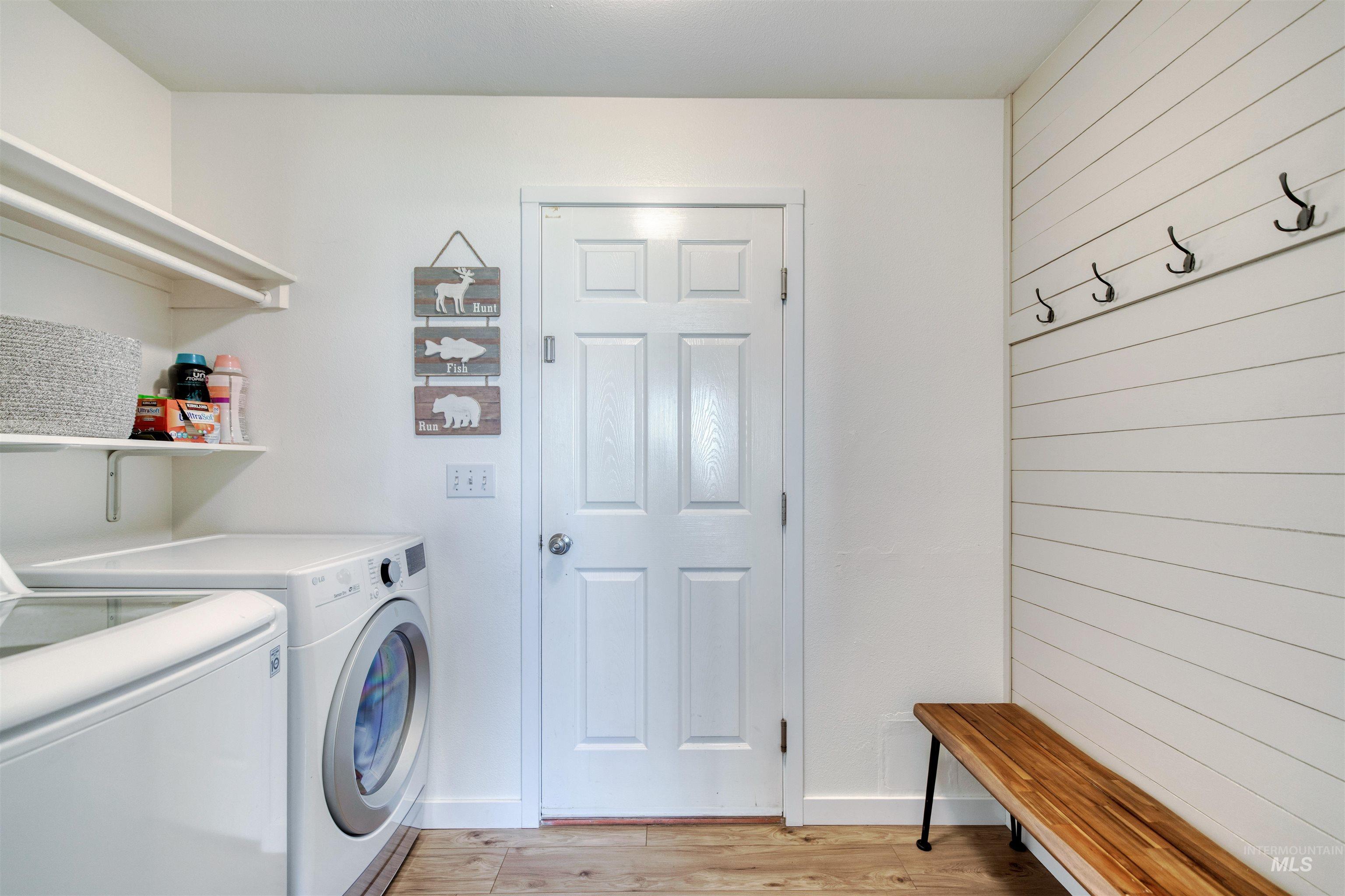 1168 W Fools Gold St Property Photo 17