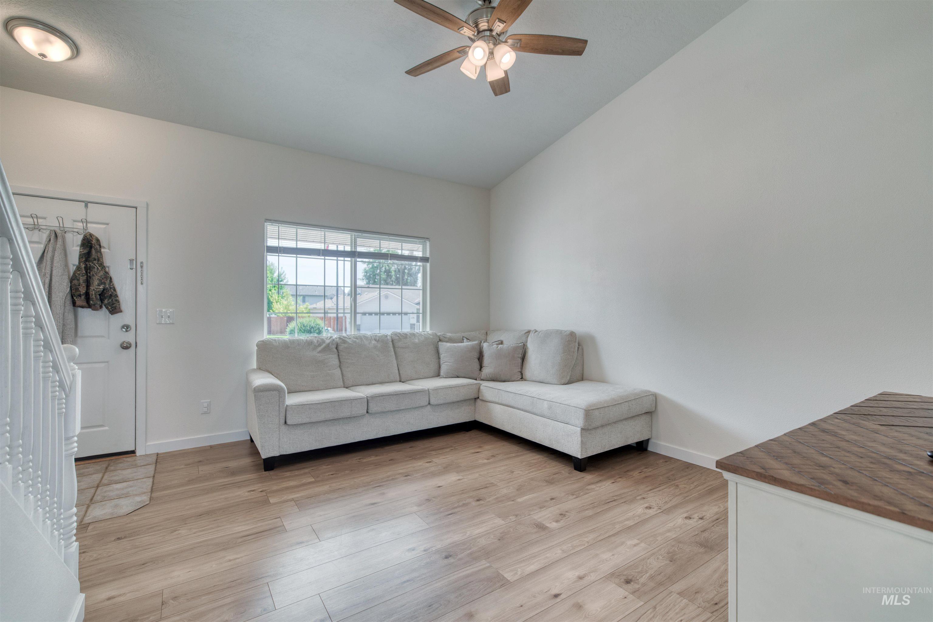 1168 W Fools Gold St Property Photo 19