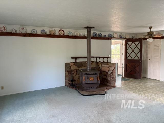 555 Cemetery Road Property Photo 4