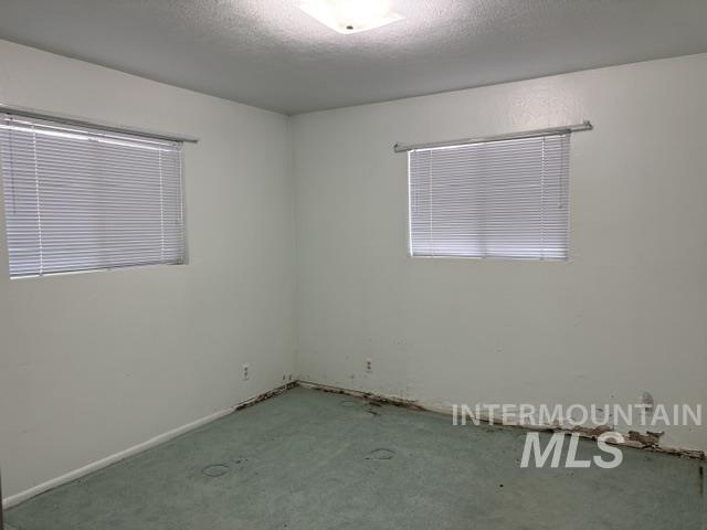 555 Cemetery Road Property Photo 8
