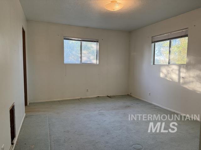 555 Cemetery Road Property Photo 12