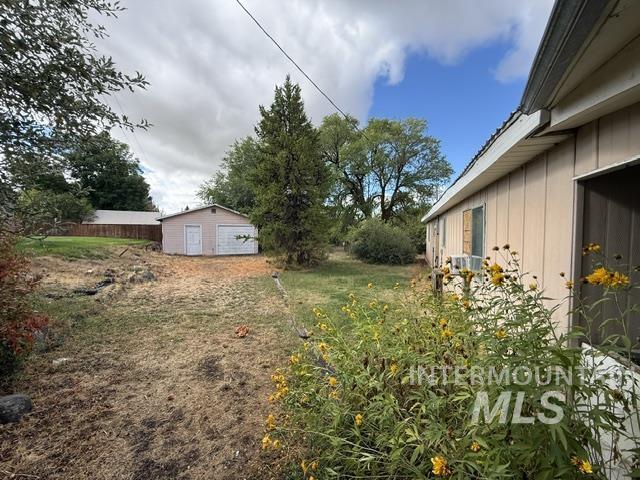 555 Cemetery Road Property Photo 22