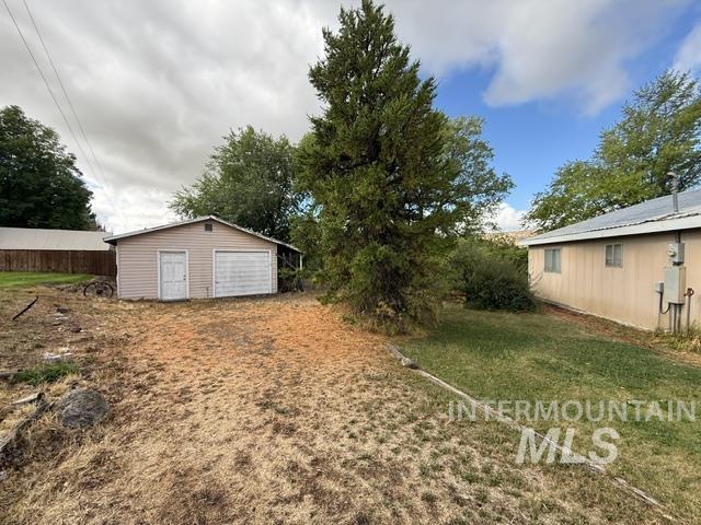 555 Cemetery Road Property Photo 24