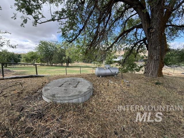 555 Cemetery Road Property Photo 27