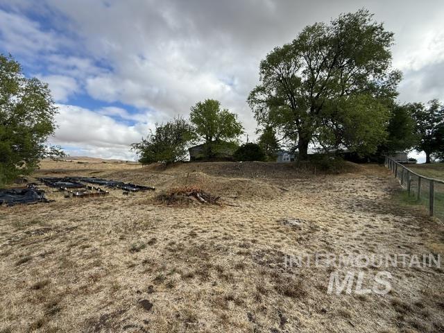555 Cemetery Road Property Photo 29