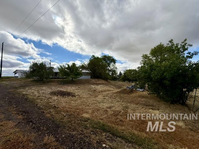 555 Cemetery Road Property Photo 30
