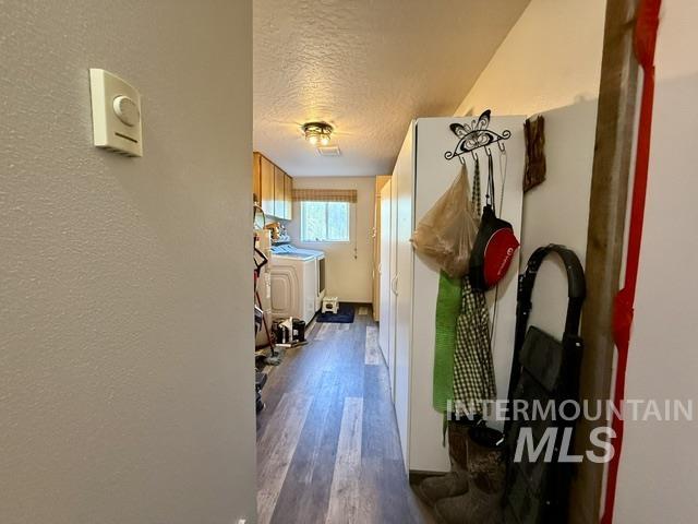 11230 N River Road Property Photo 14