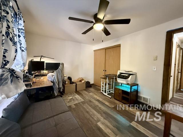 11230 N River Road Property Photo 19