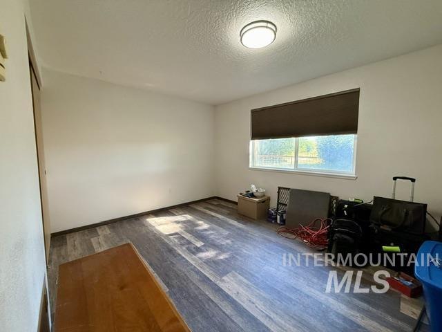 11230 N River Road Property Photo 20
