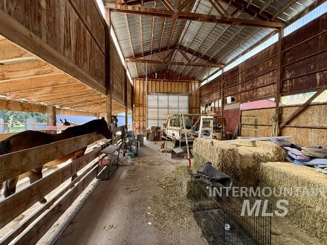 11230 N River Road Property Photo 28