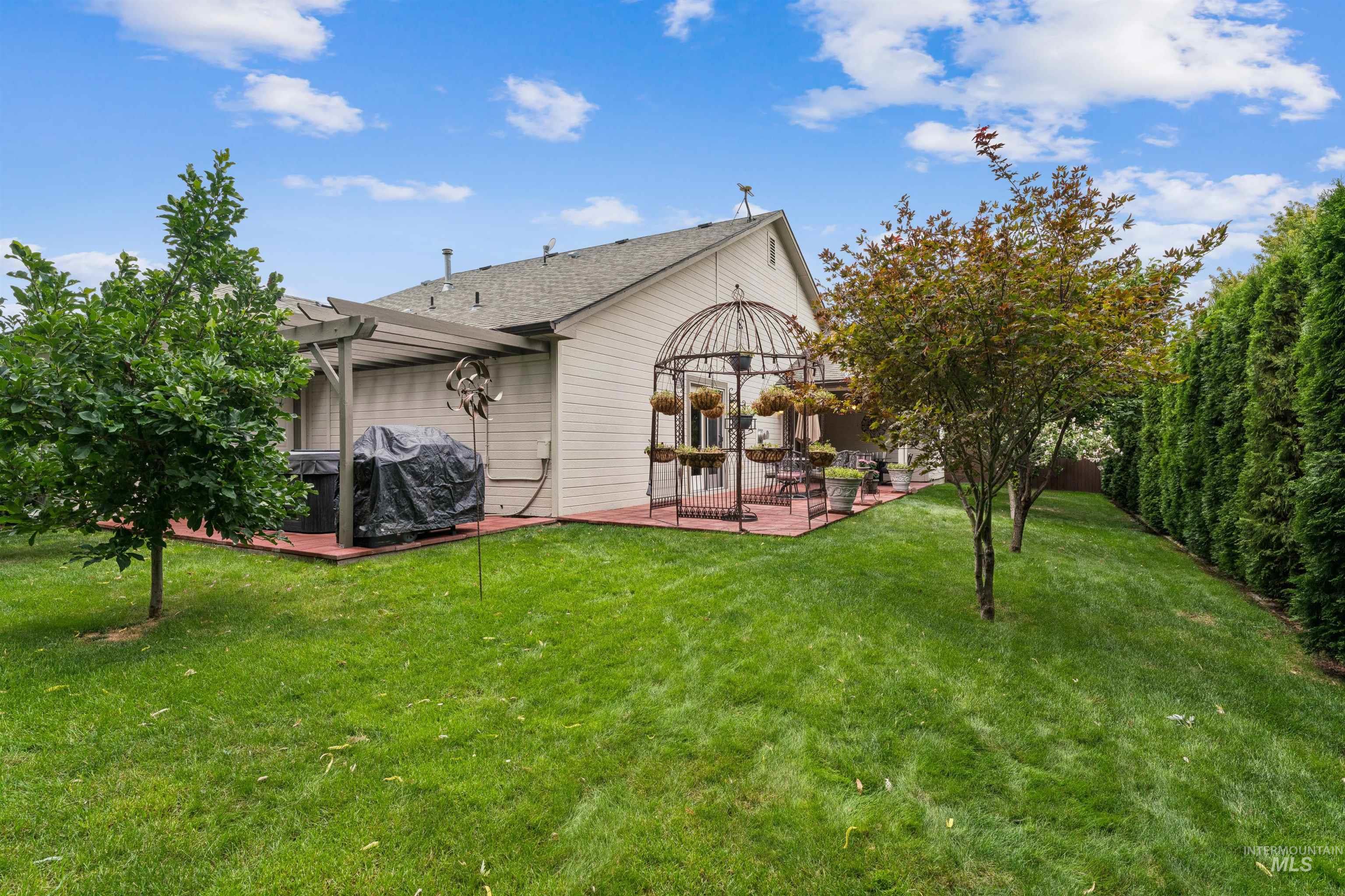 232 Taurus Way Property Photo 3