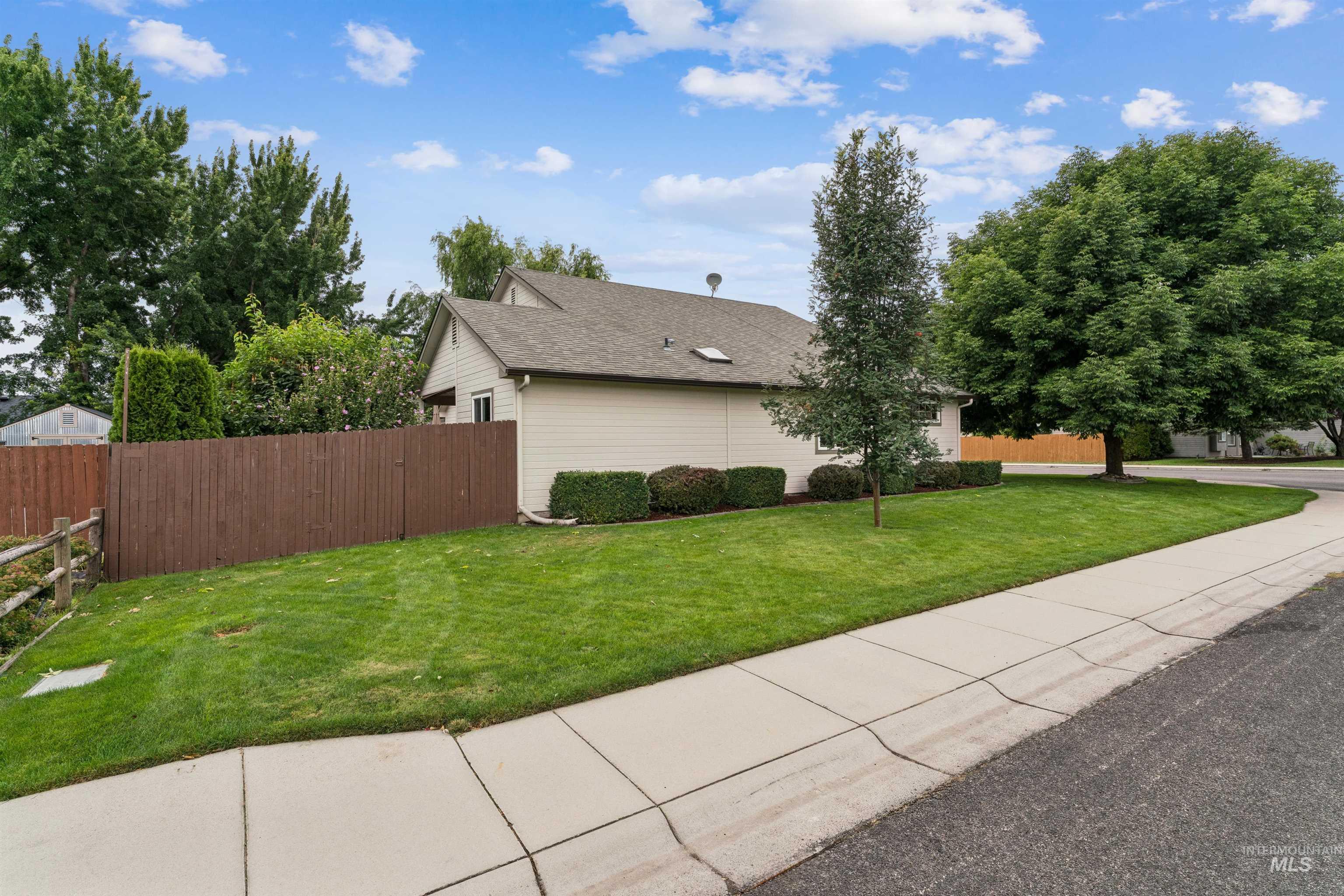 232 Taurus Way Property Photo 41