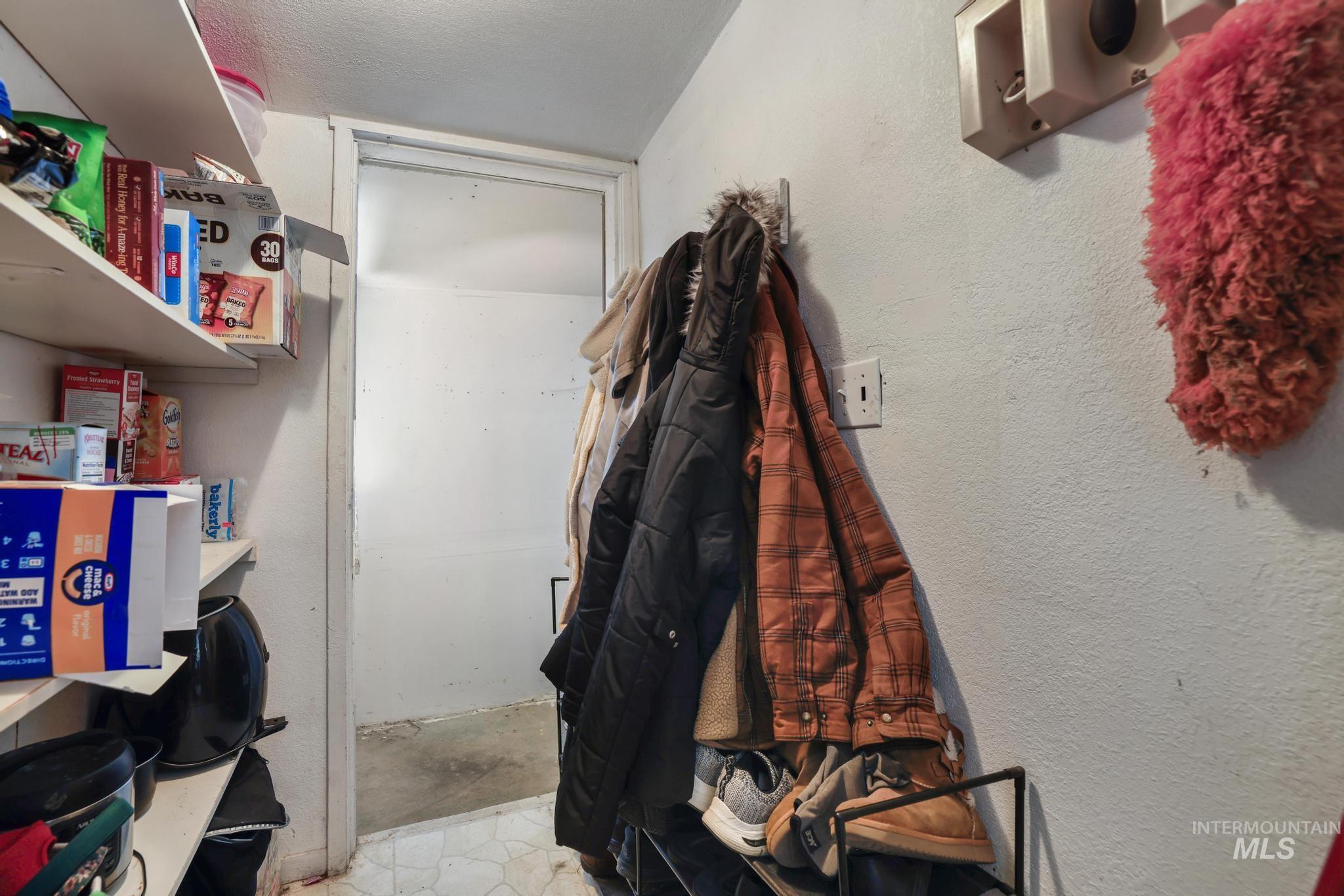 412 7th Ave N Property Photo 18
