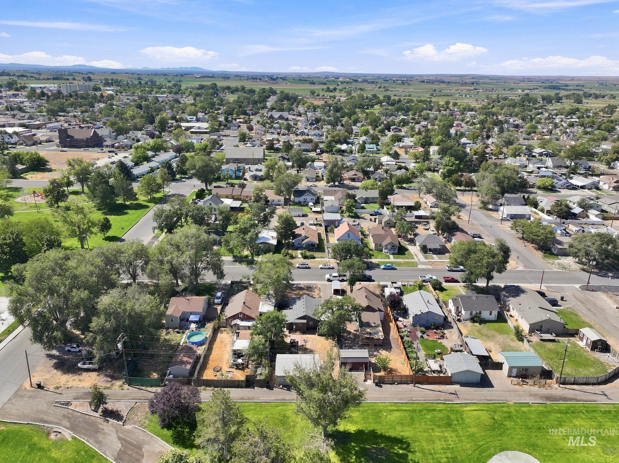 412 7th Ave N Property Photo 46