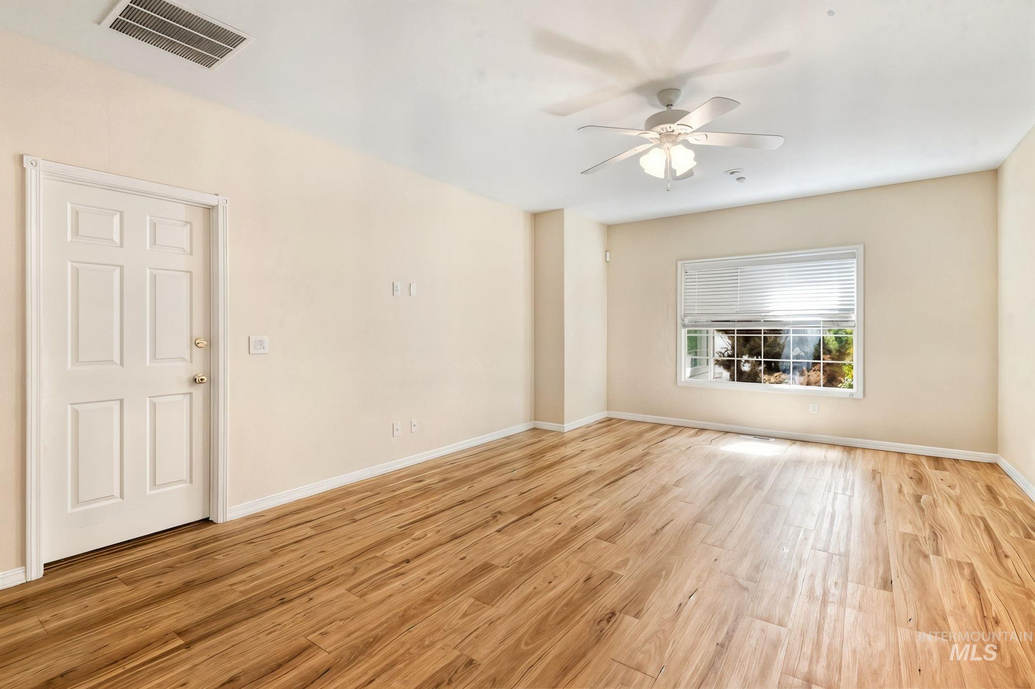 2118 N Springland Pl Property Photo 20
