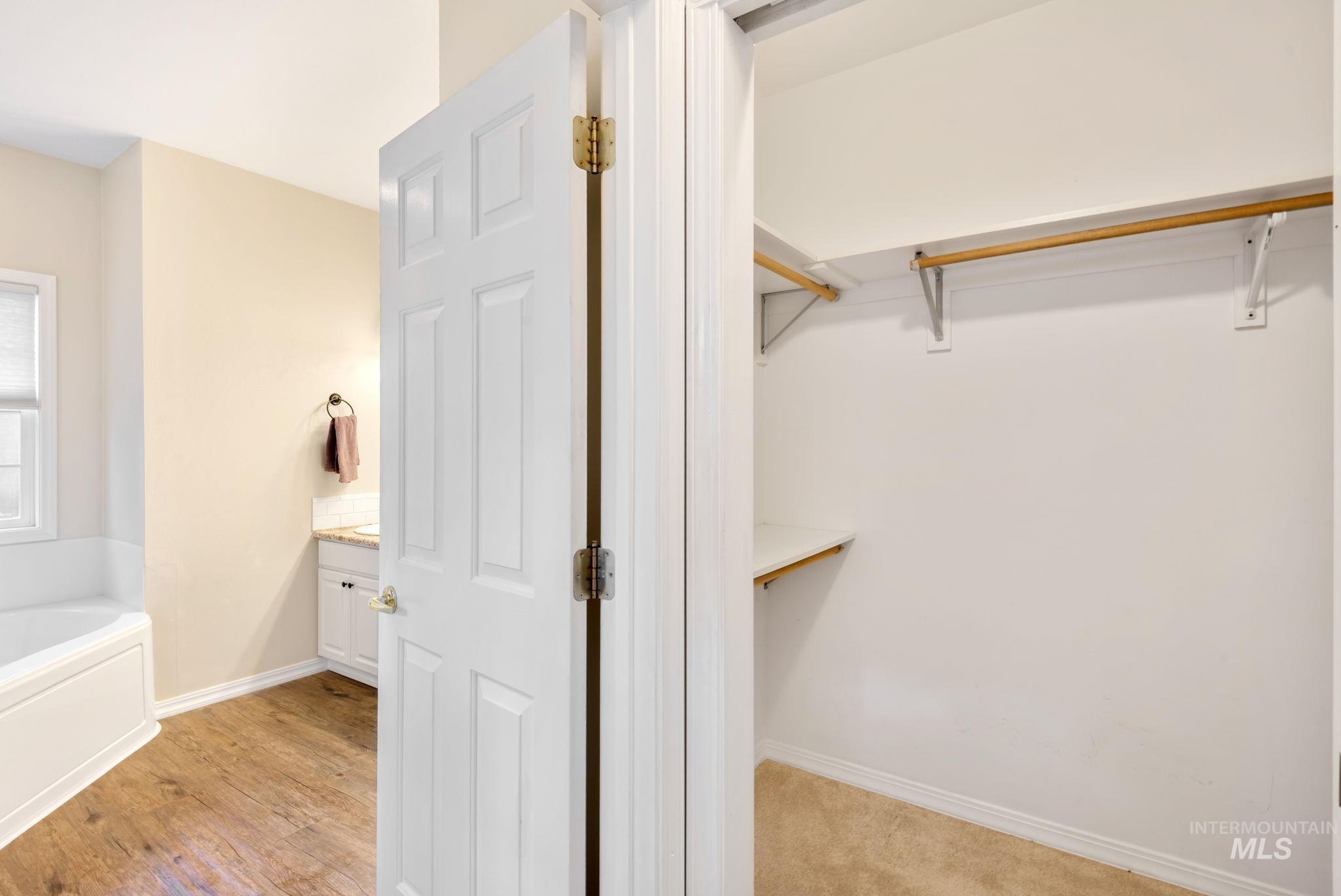 2118 N Springland Pl Property Photo 27