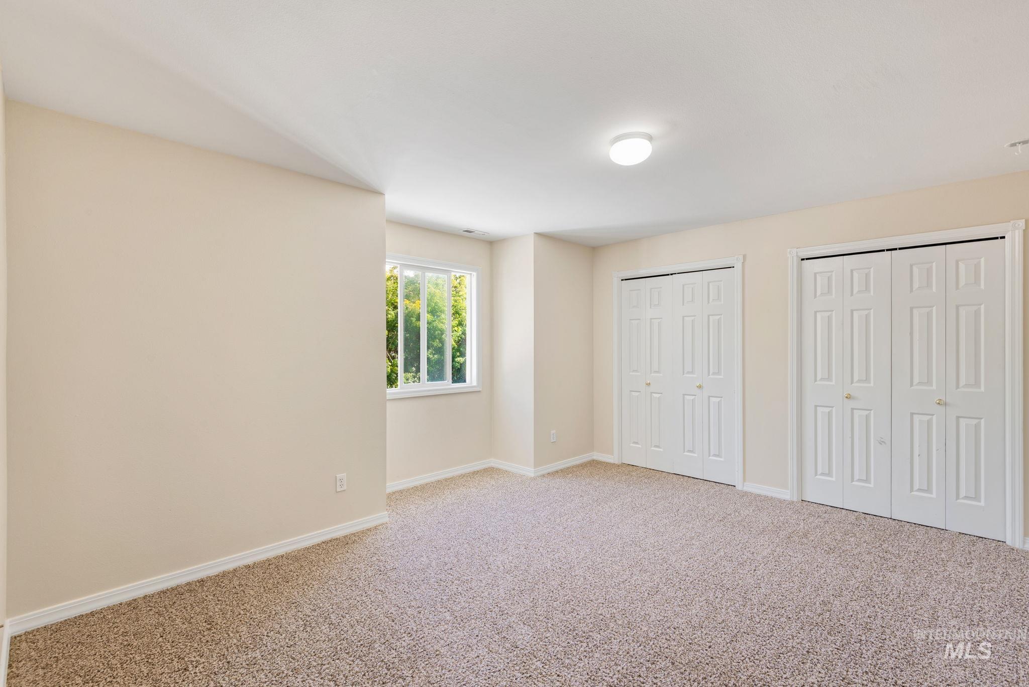 2118 N Springland Pl Property Photo 38