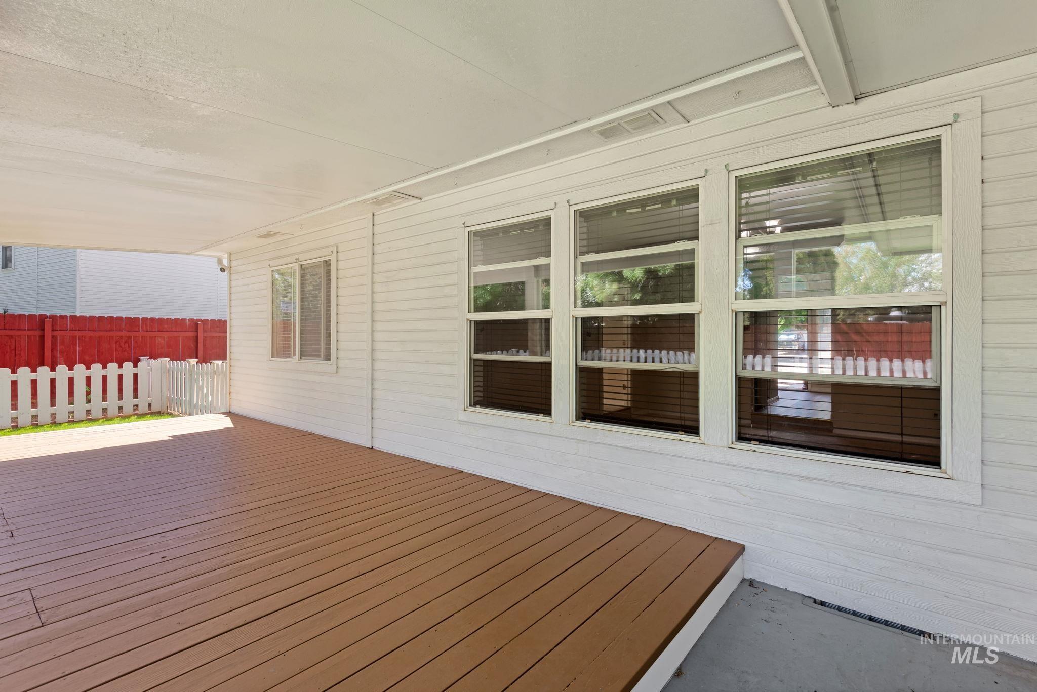2118 N Springland Pl Property Photo 41