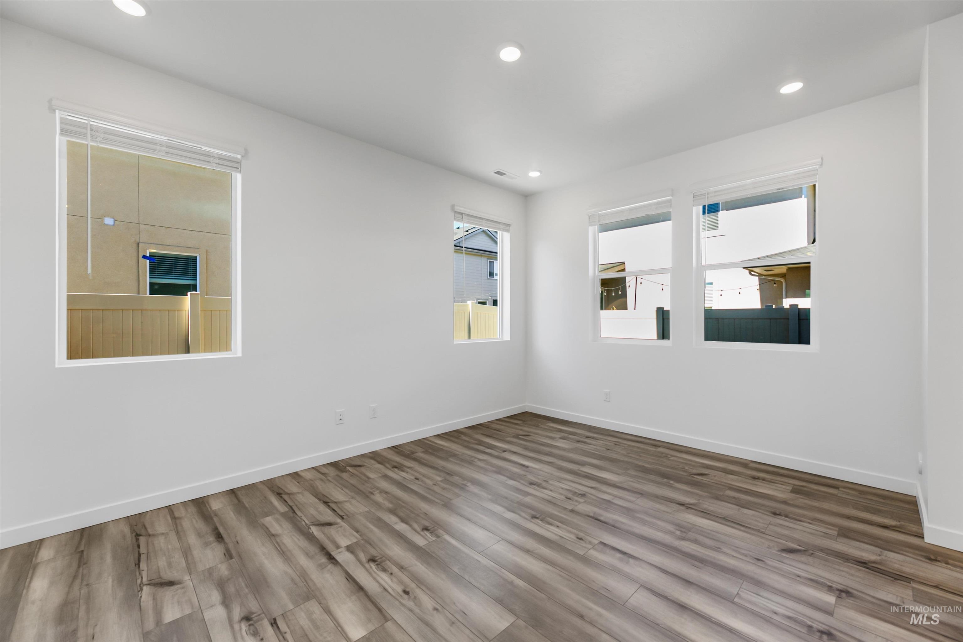 8152 W Virginia City St Property Photo 6