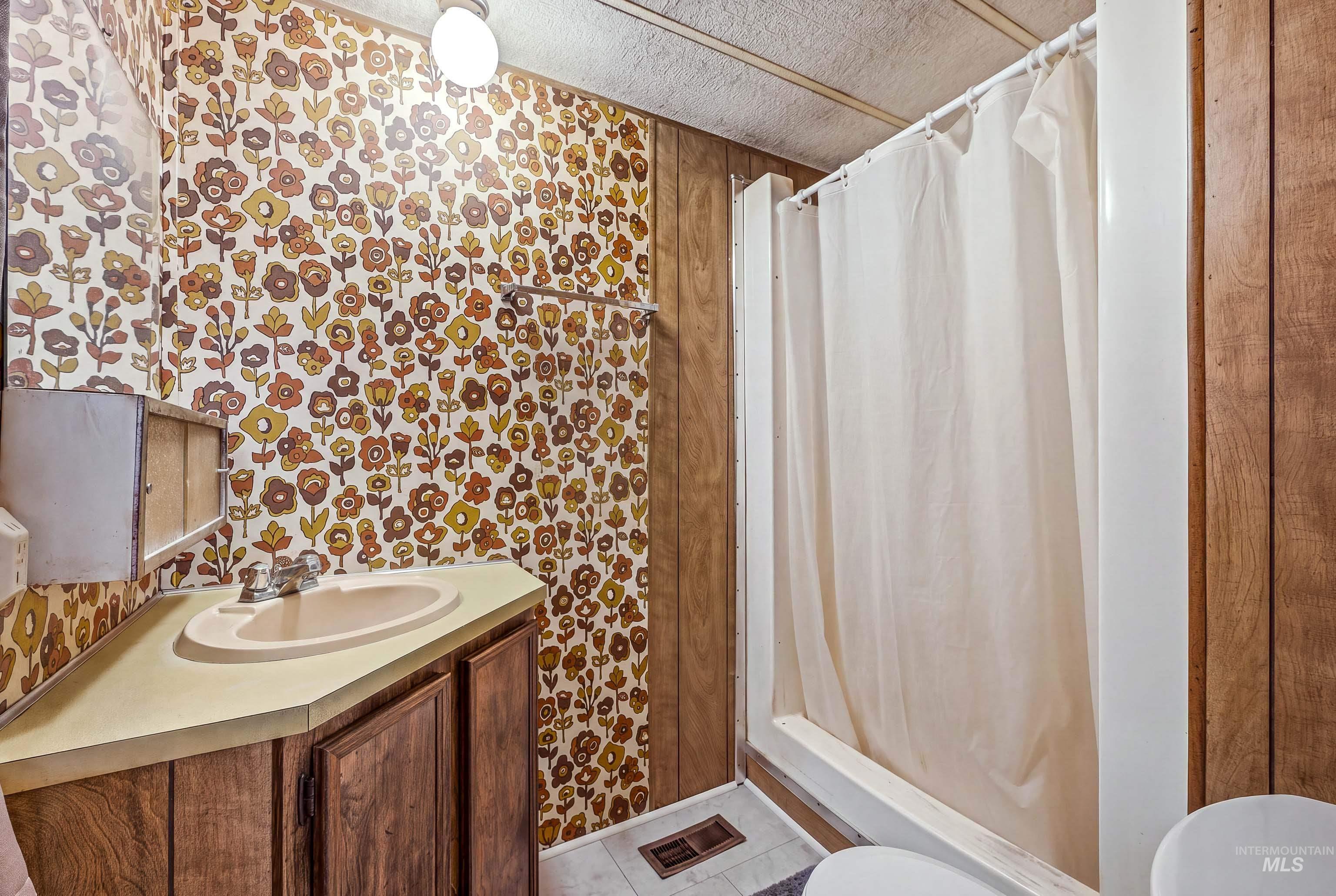 1024 Juliene Way Property Photo 13