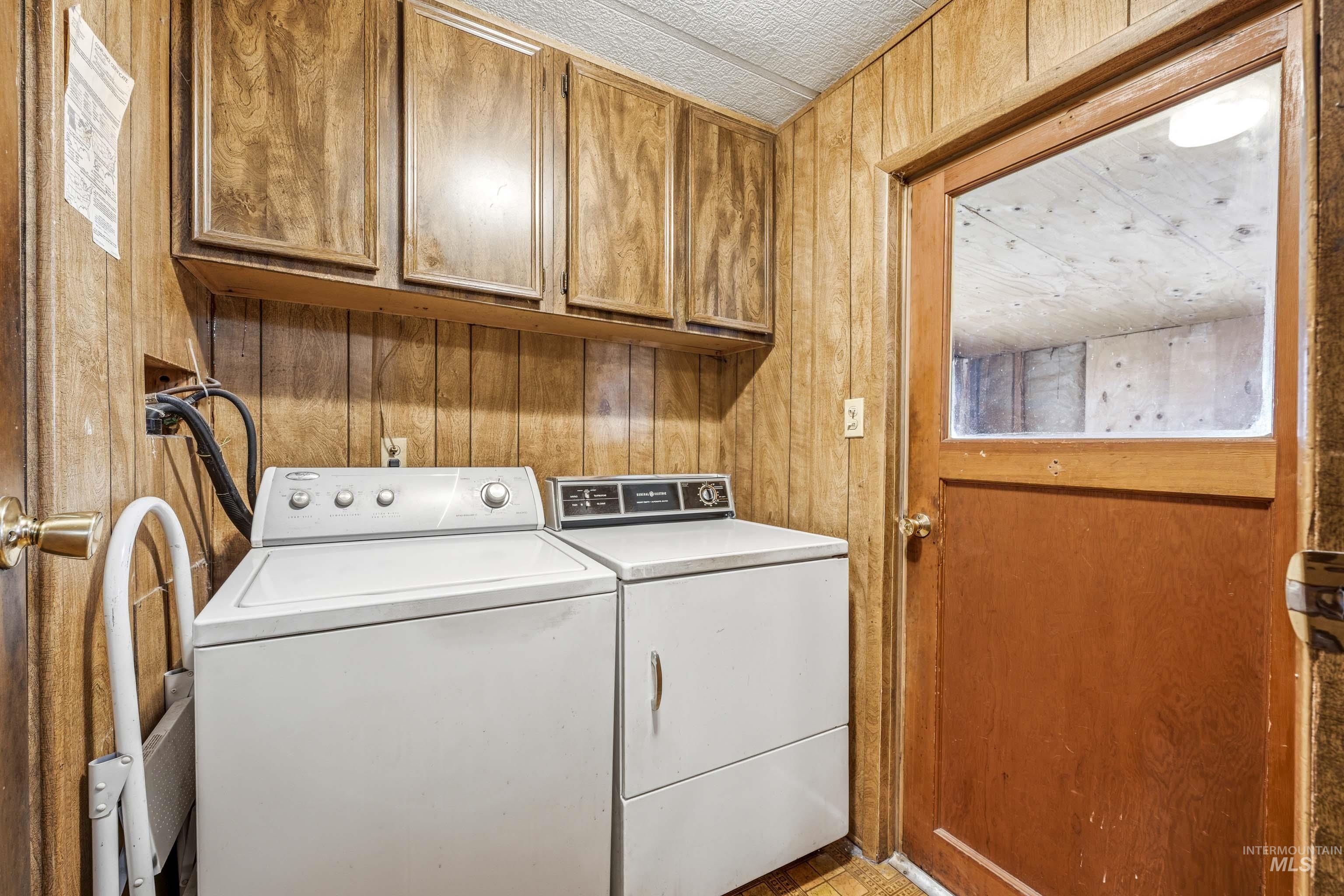 1024 Juliene Way Property Photo 17