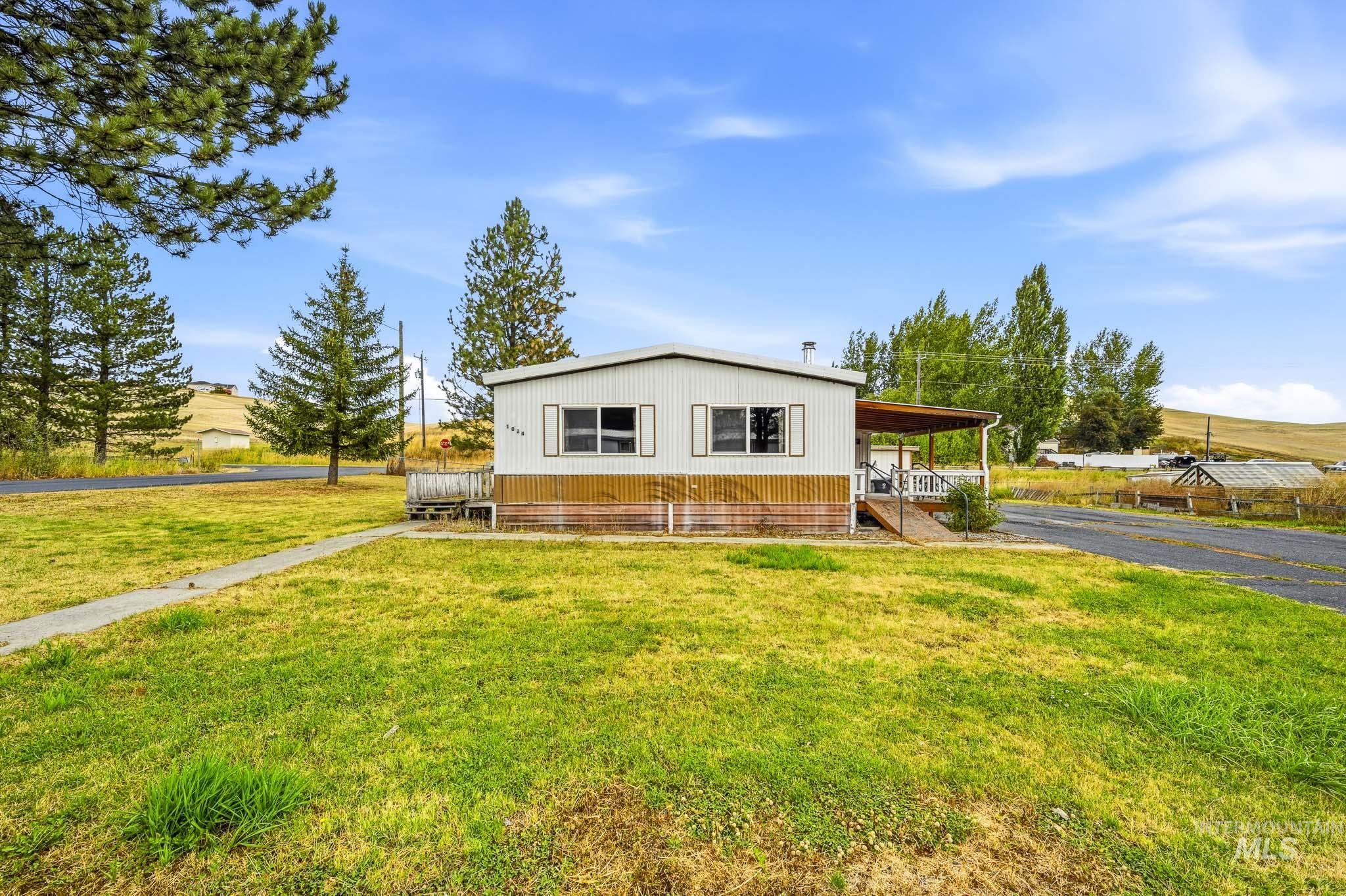 1024 Juliene Way Property Photo 30