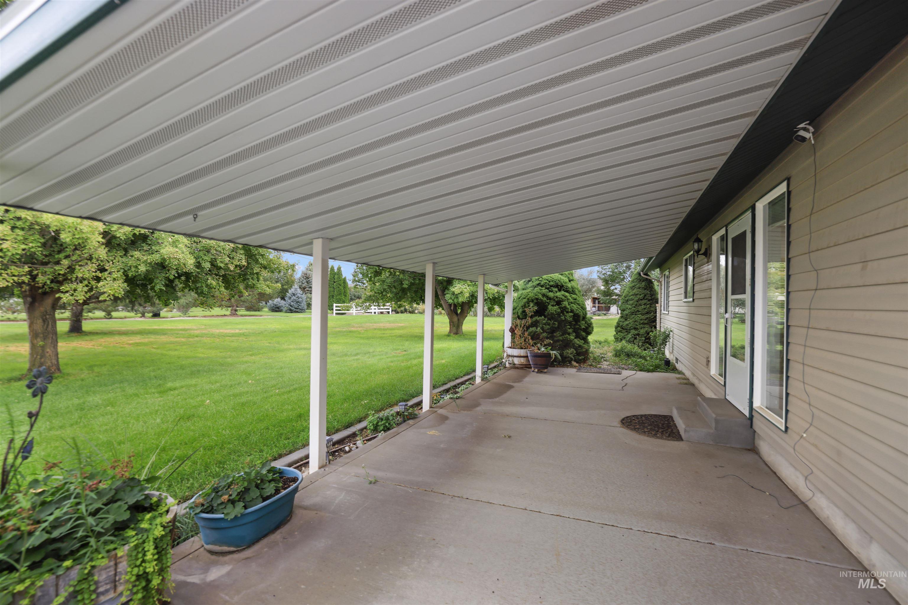456 Sunridge Dr Property Photo 23