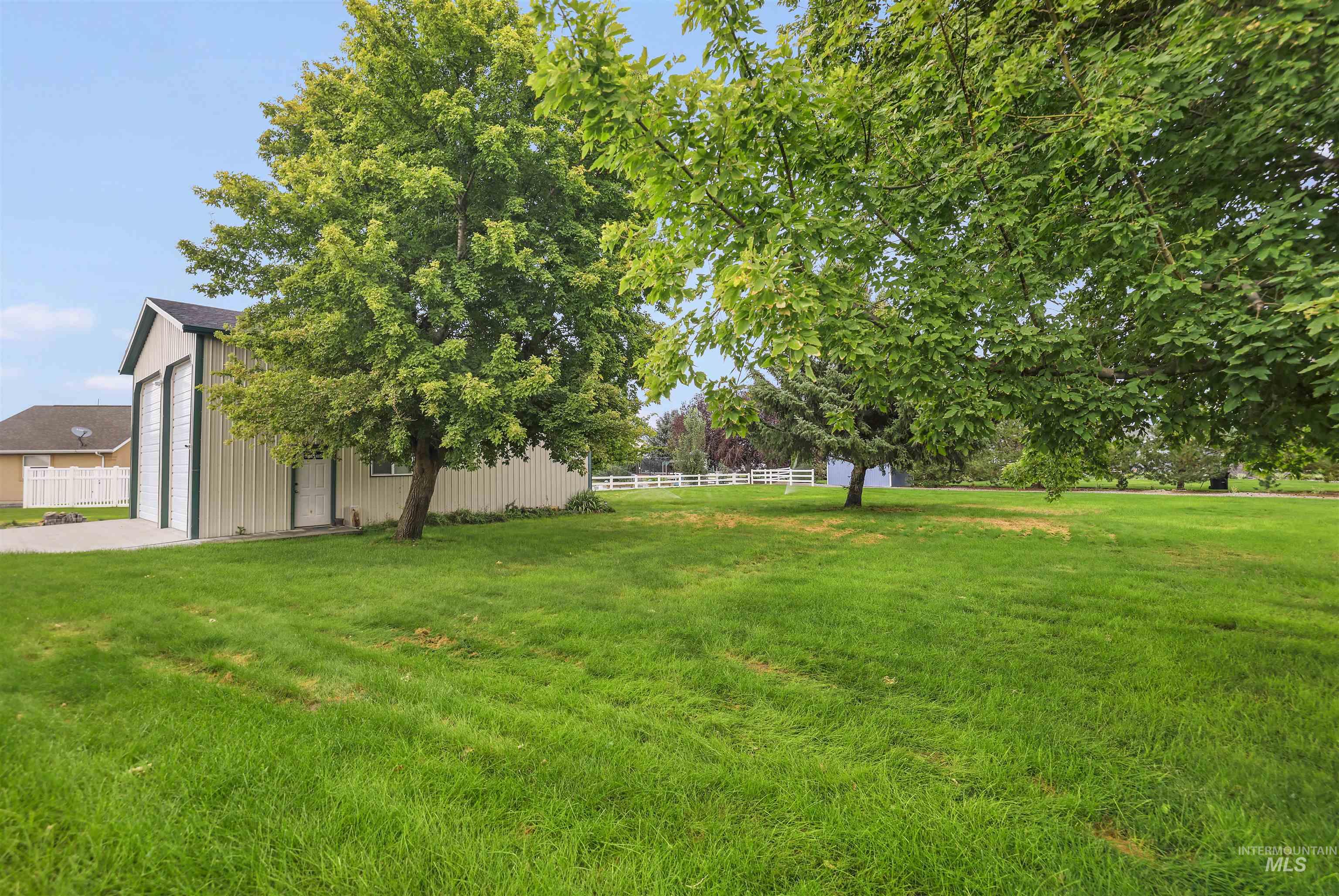 456 Sunridge Dr Property Photo 25
