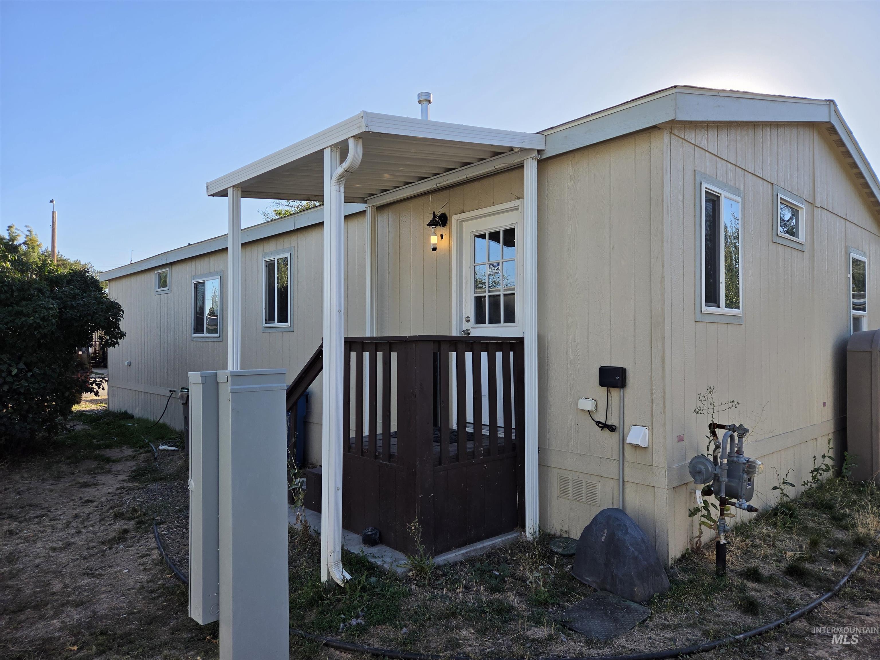 181 N Liberty Property Photo 3