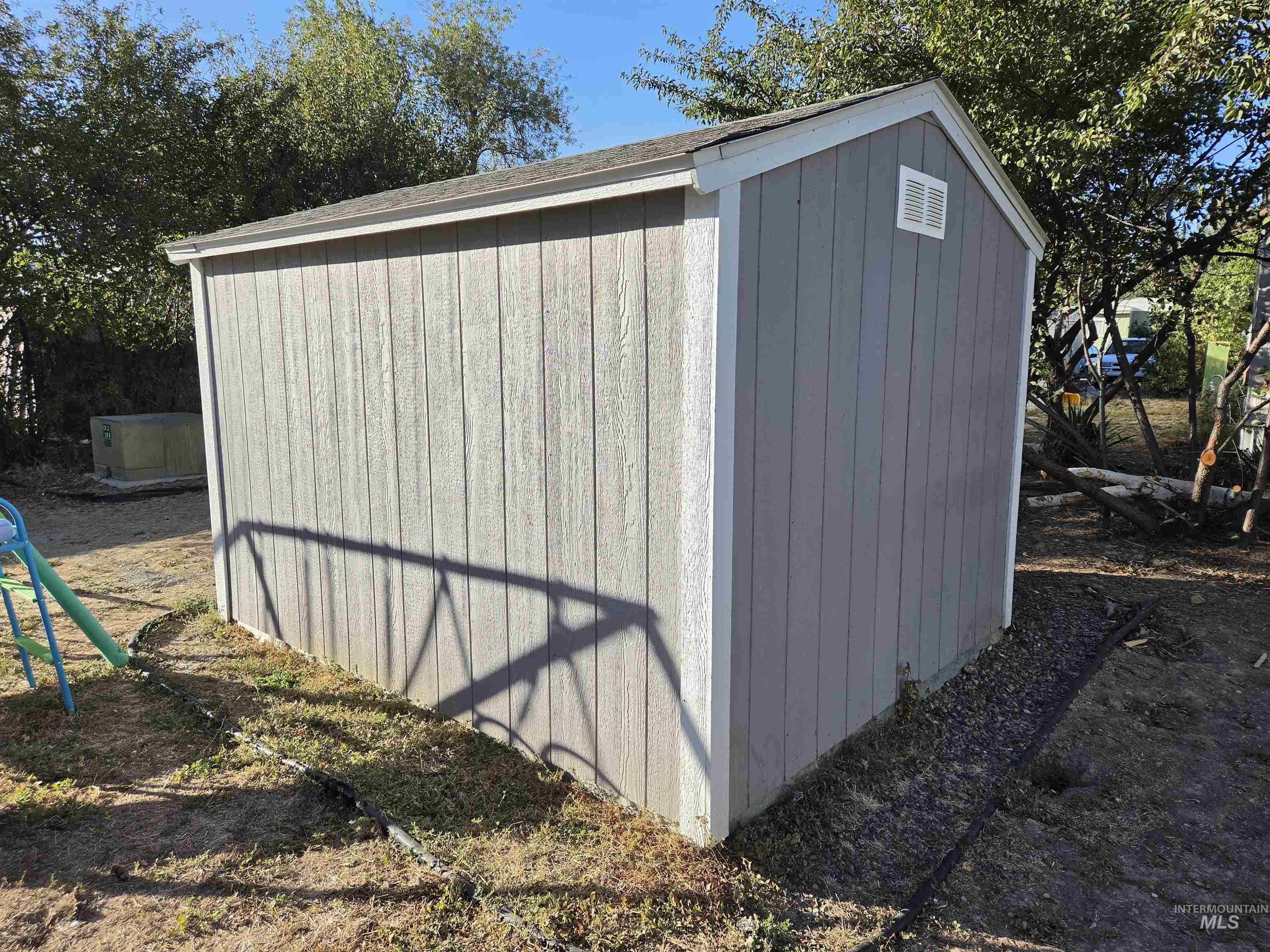 181 N Liberty Property Photo 4