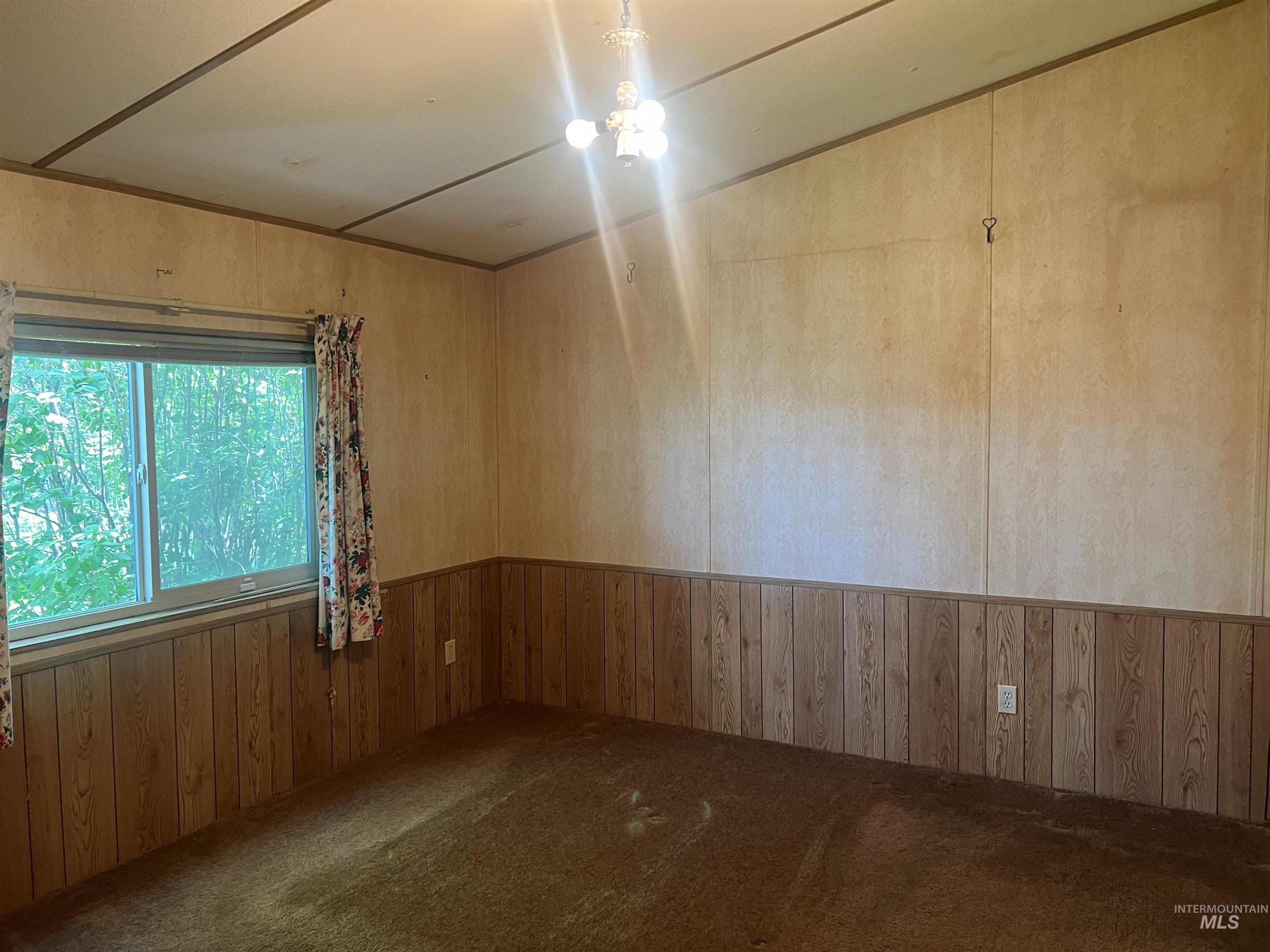 919 & 921 S. Fir Property Photo 13