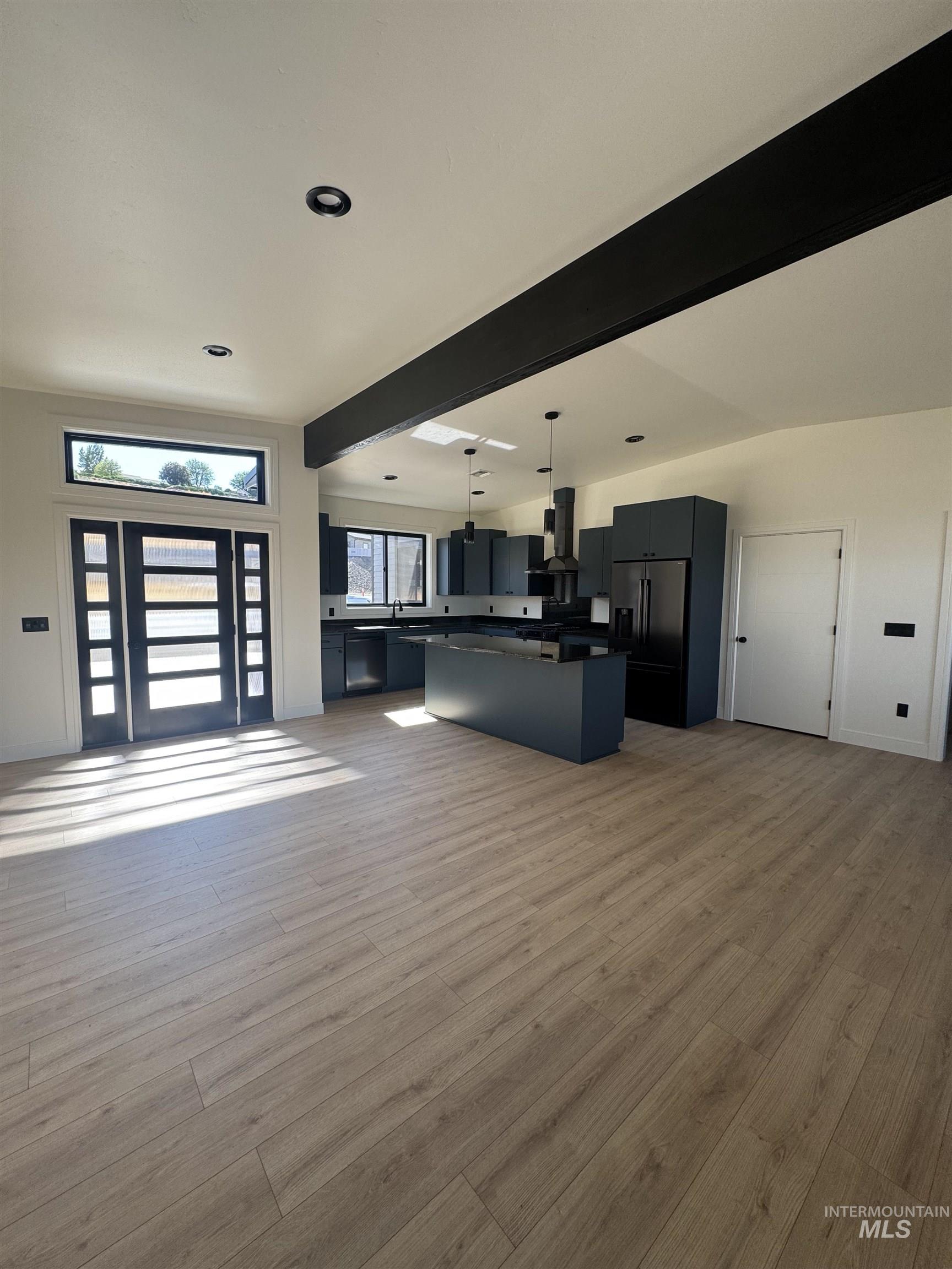 1668 Bennett Hill Drive Property Photo 4