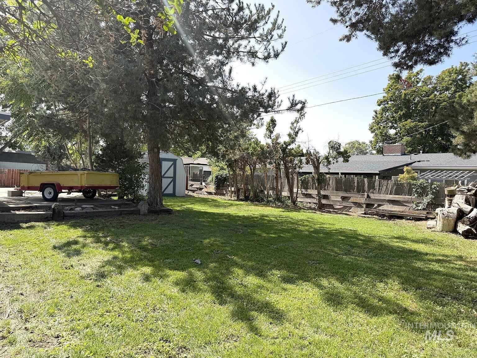 2410 S 10th Ave Property Photo 25