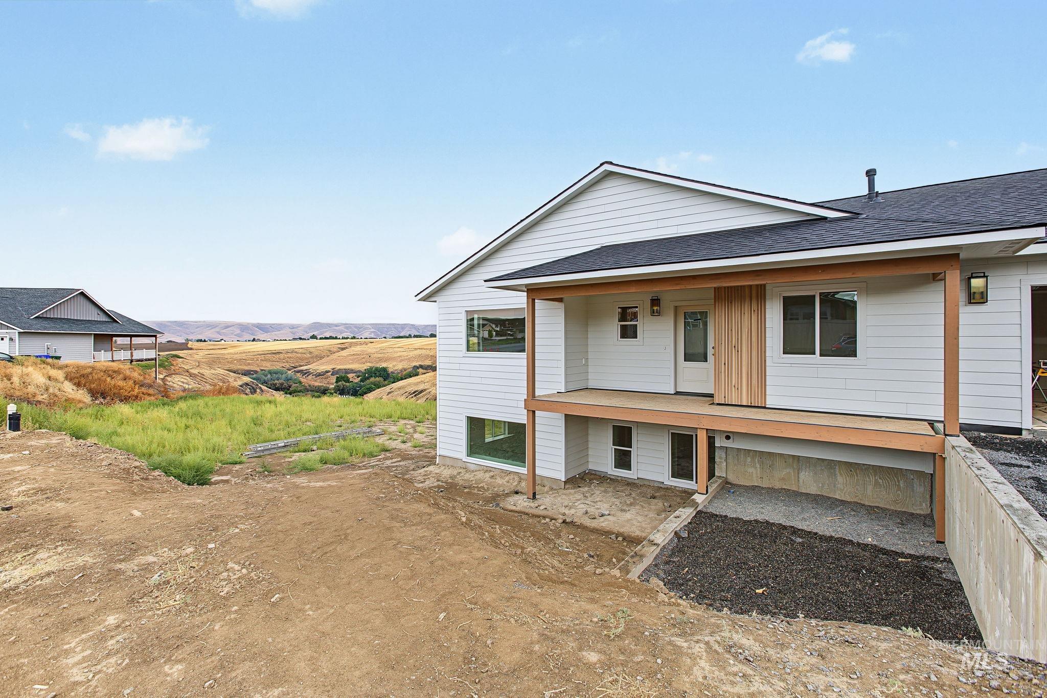 3217 Hidden Valley Loop Property Photo 5