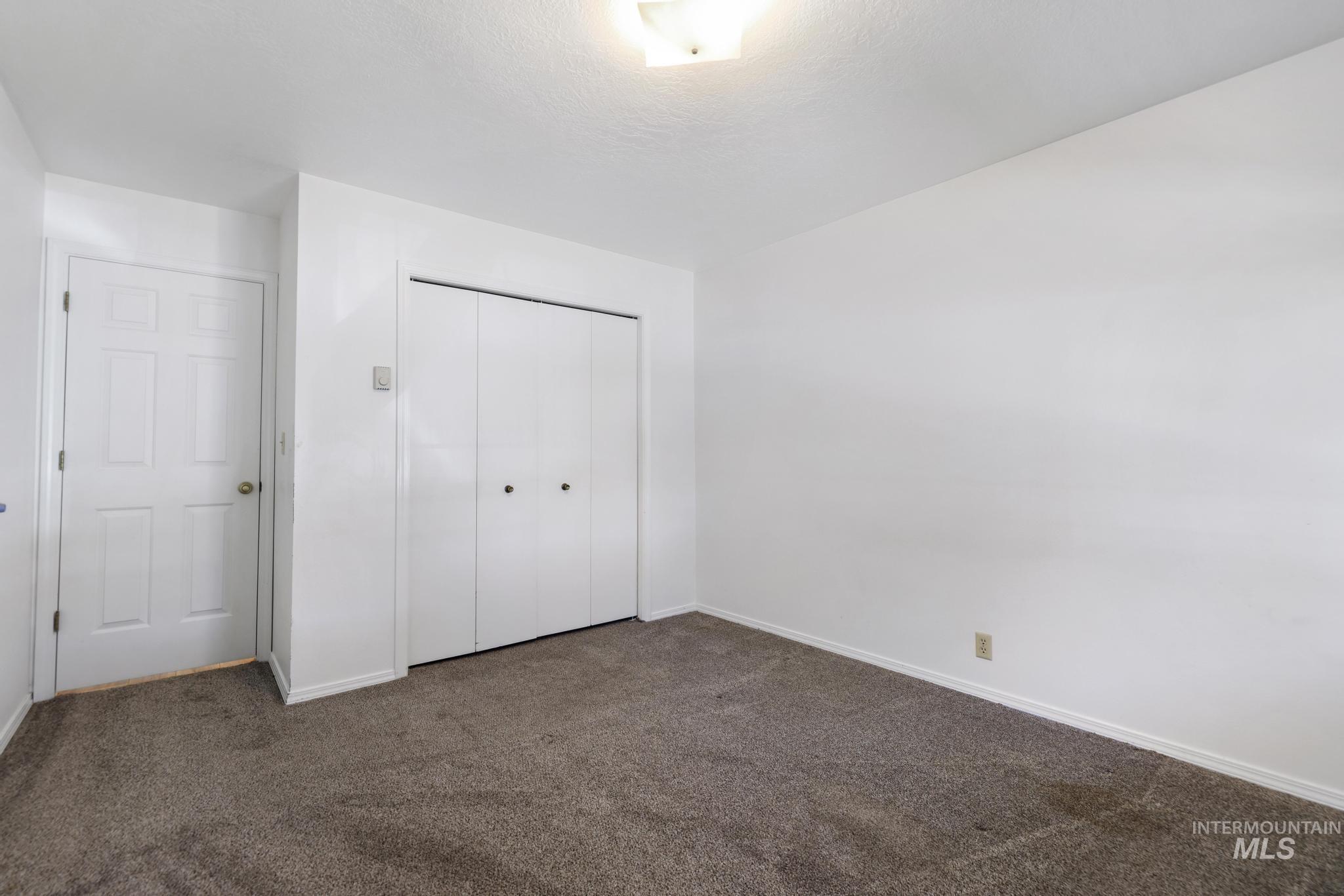 513 Union Ave Property Photo 17