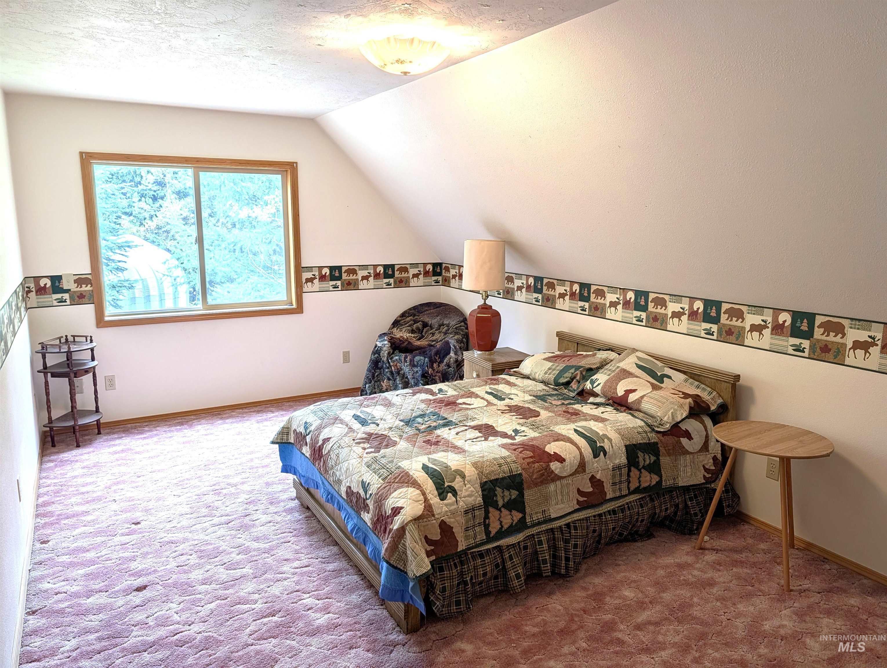 81 & 83 Lake Forest Circle Property Photo 12