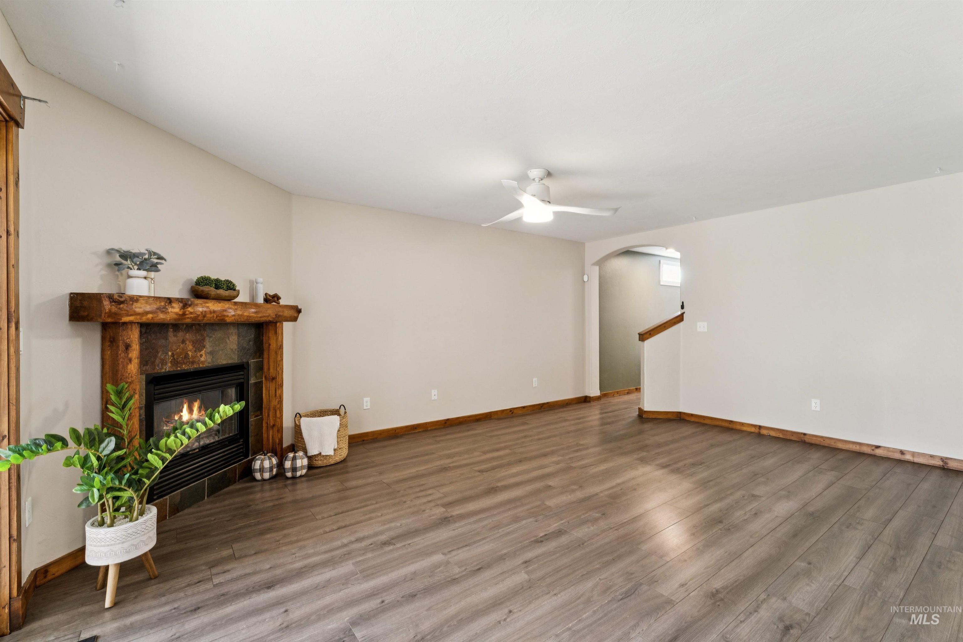 111 N Gem Street Property Photo 10