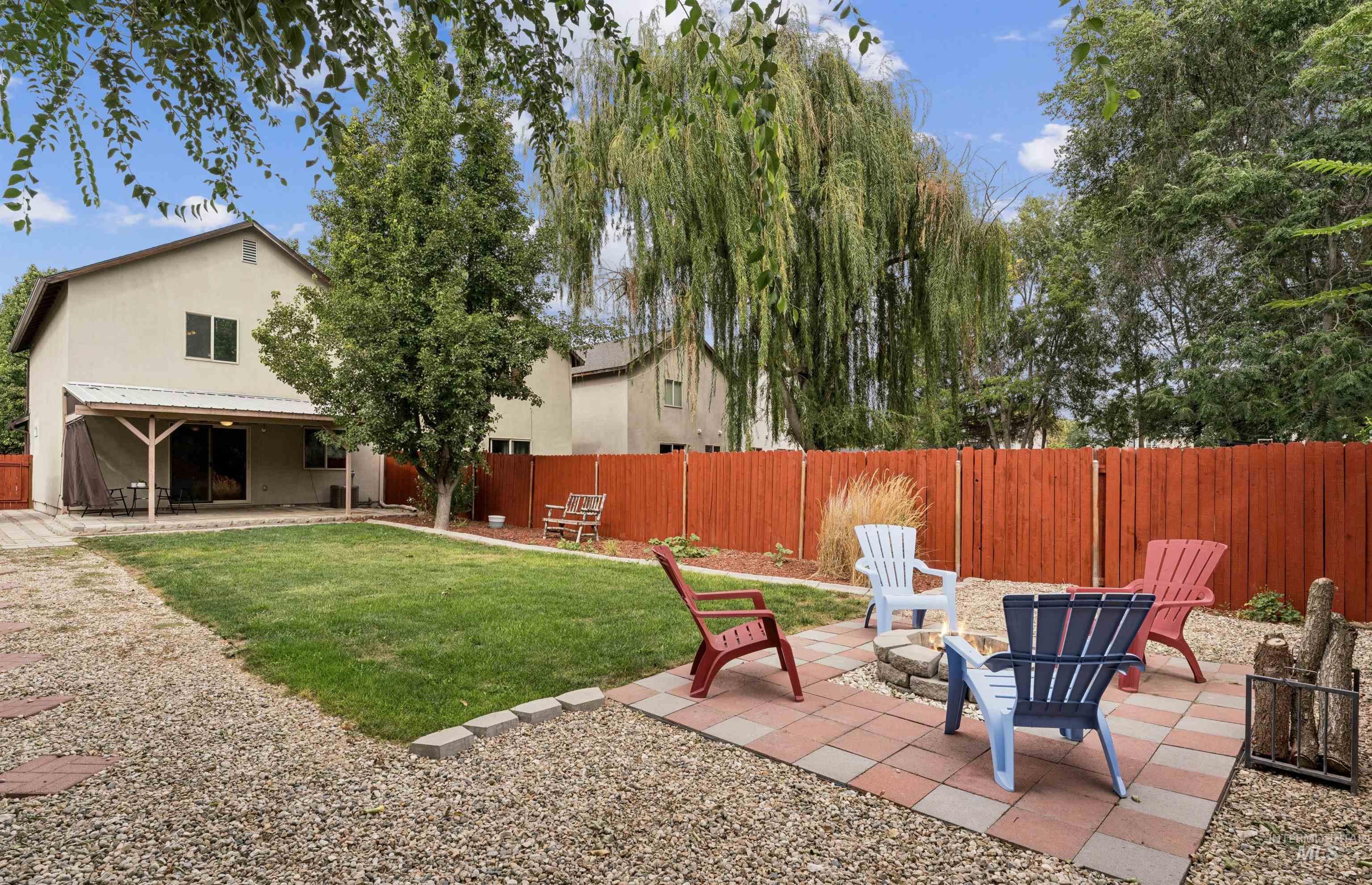 111 N Gem Street Property Photo 30
