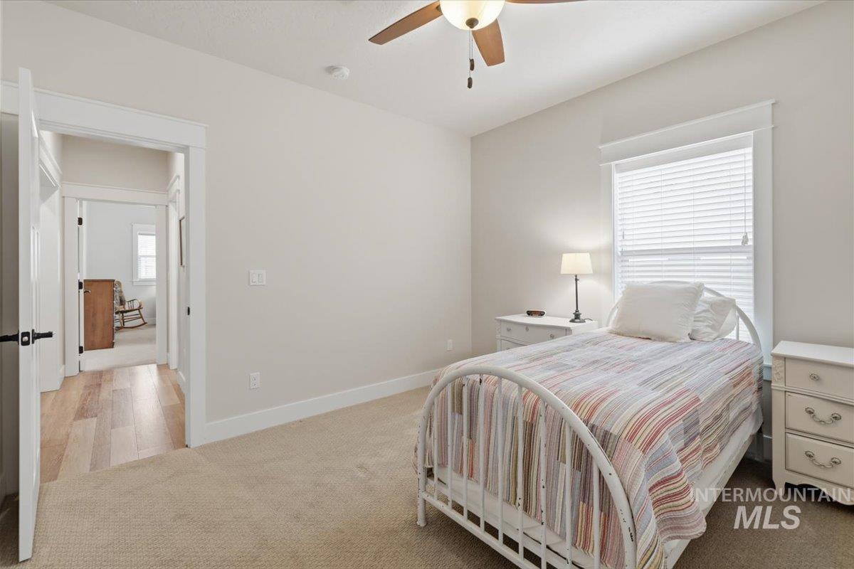 1622 S Division Ave Property Photo 21