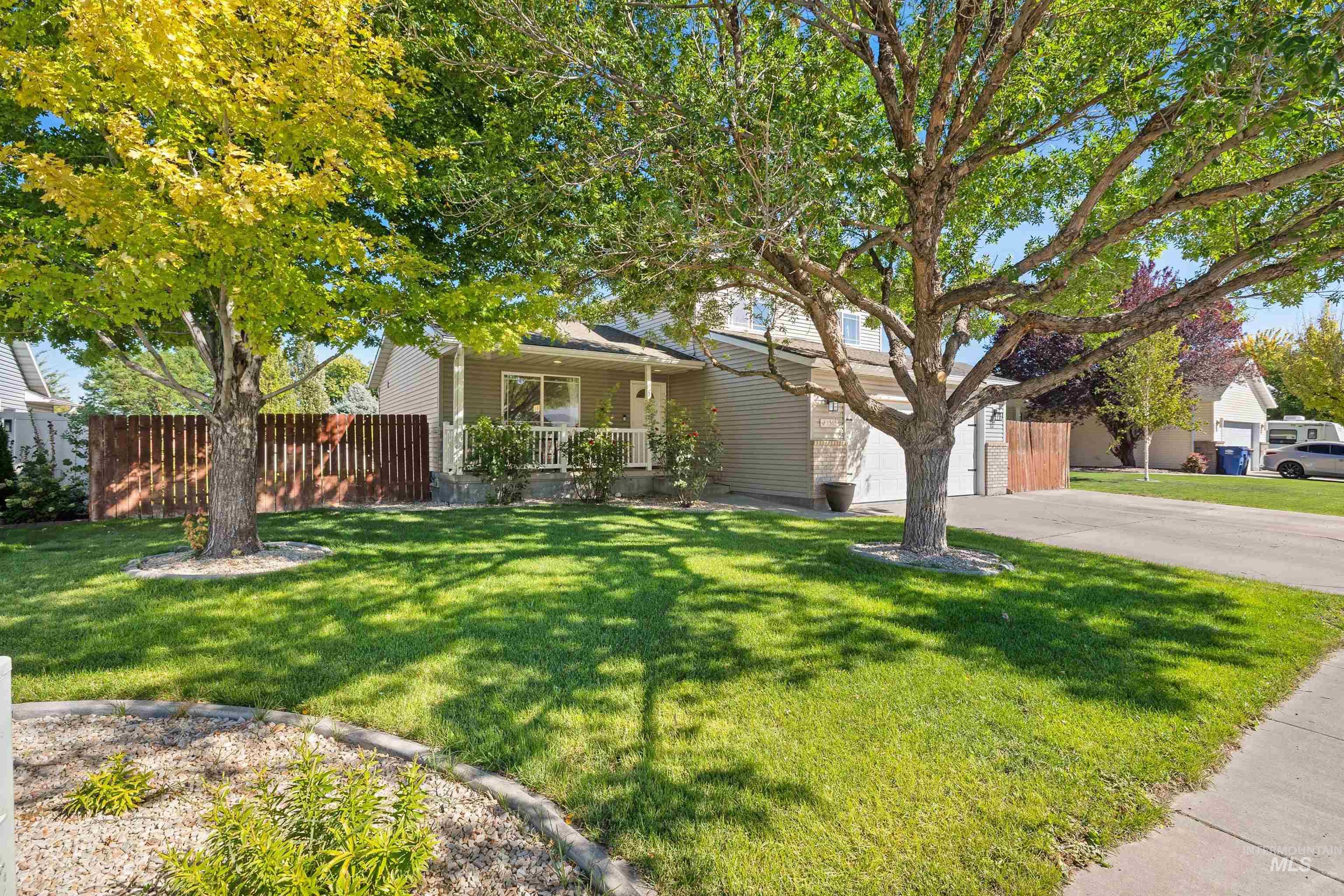 1313 Ashley Dr Property Photo 1