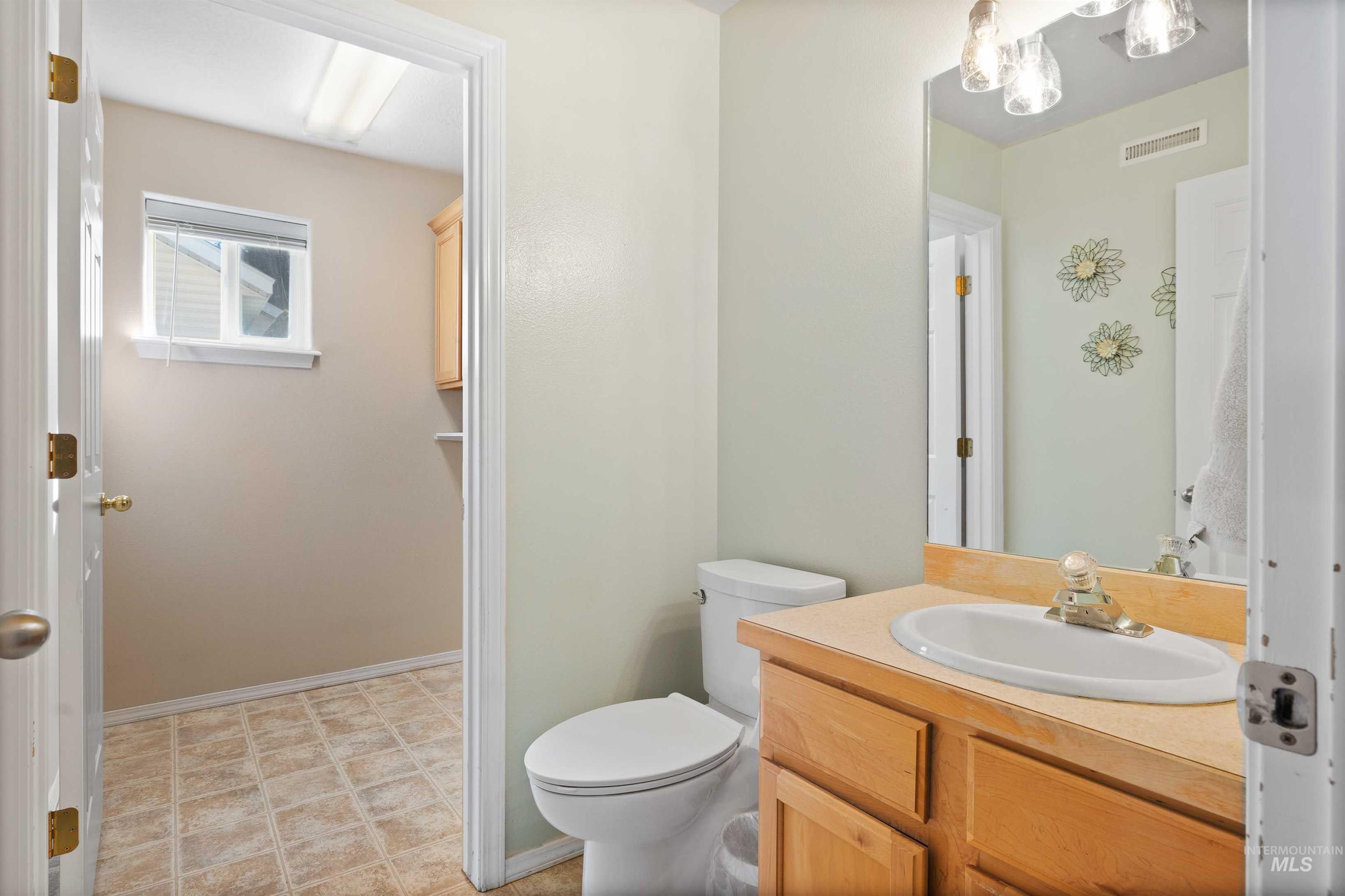 1313 Ashley Dr Property Photo 23