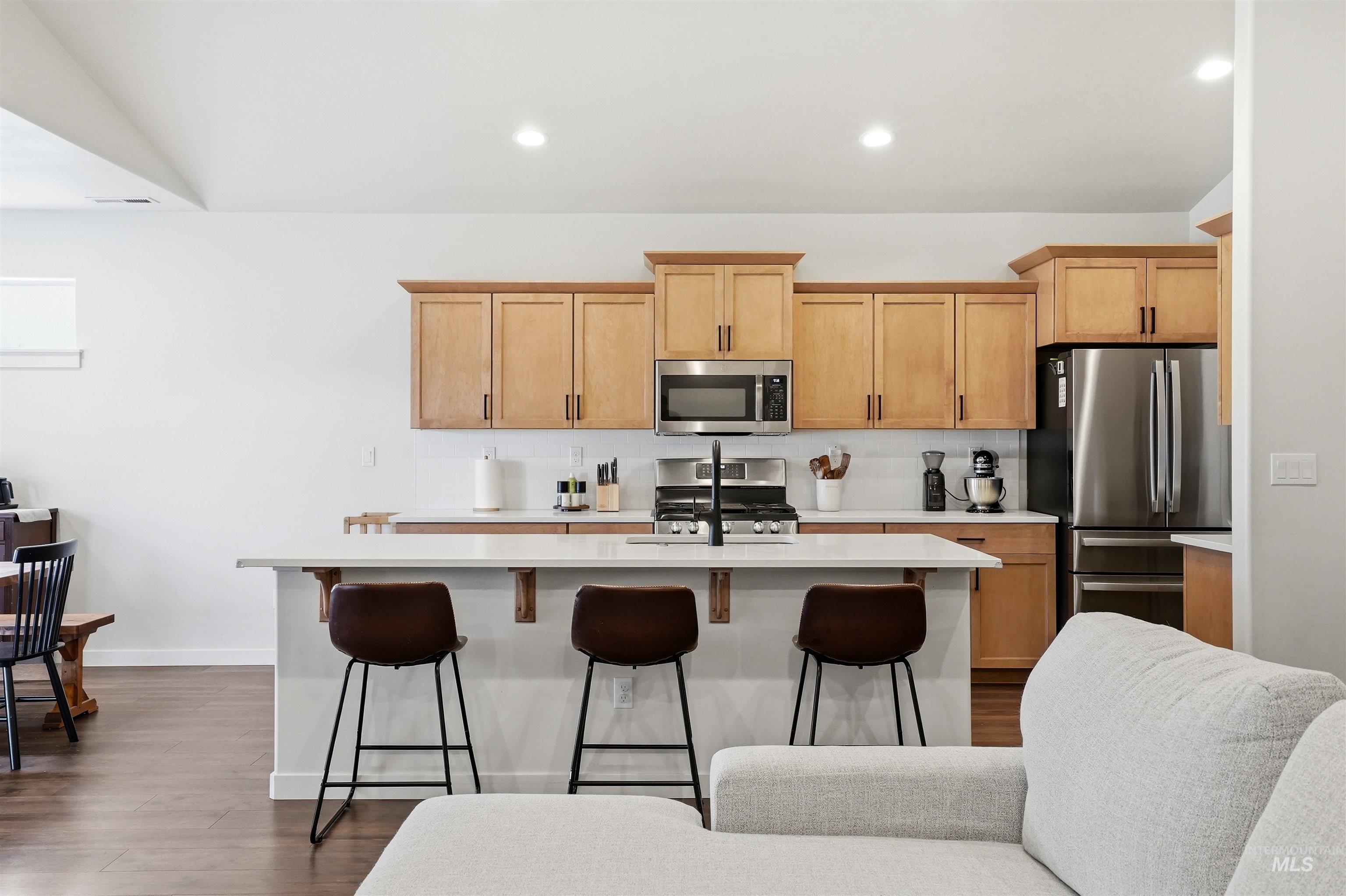 4619 Henley St. Property Photo 15