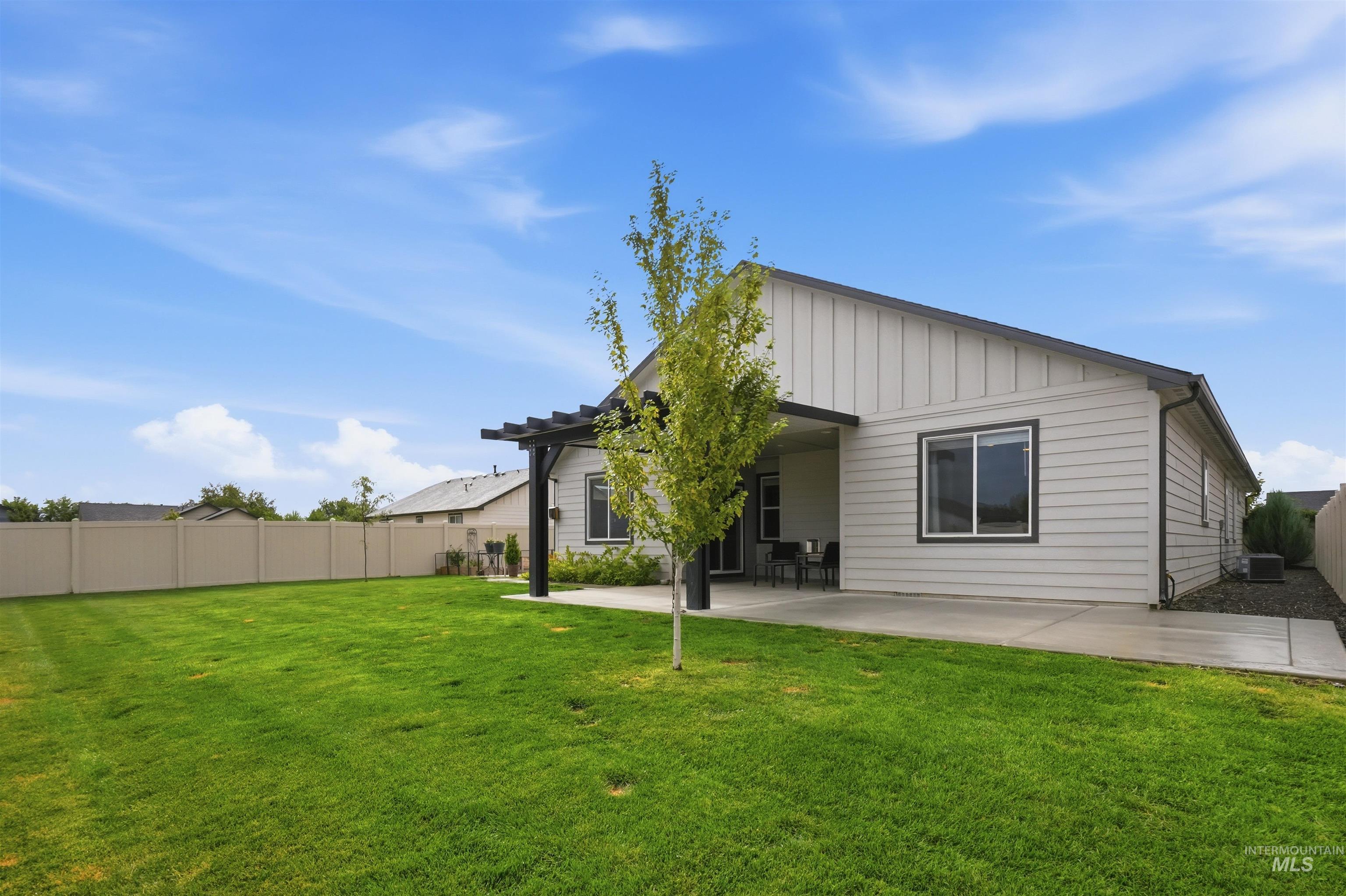 4619 Henley St. Property Photo 41
