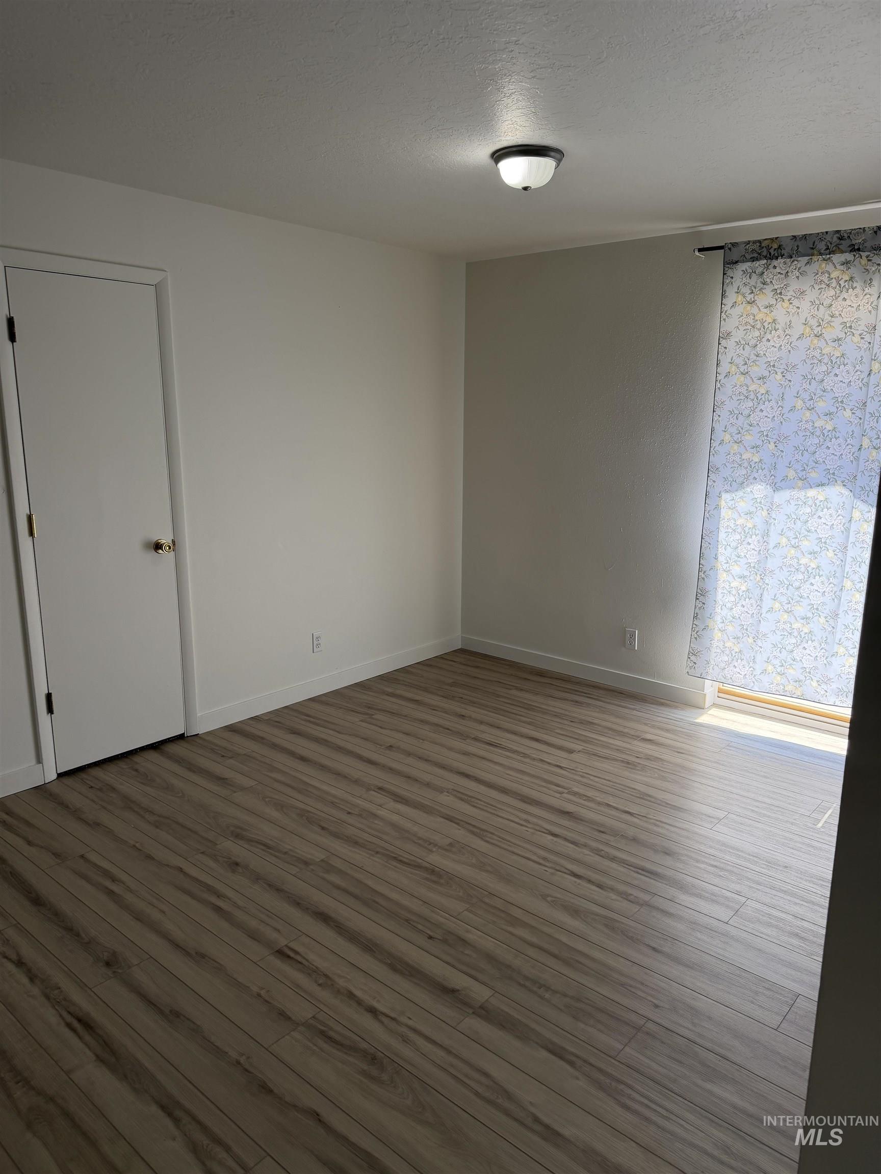 303 E Avenue J Property Photo 6