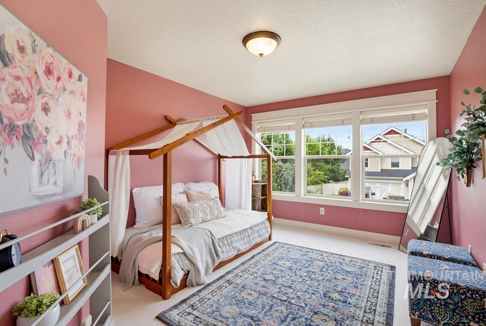 1315 W Cobblefield St Property Photo 12